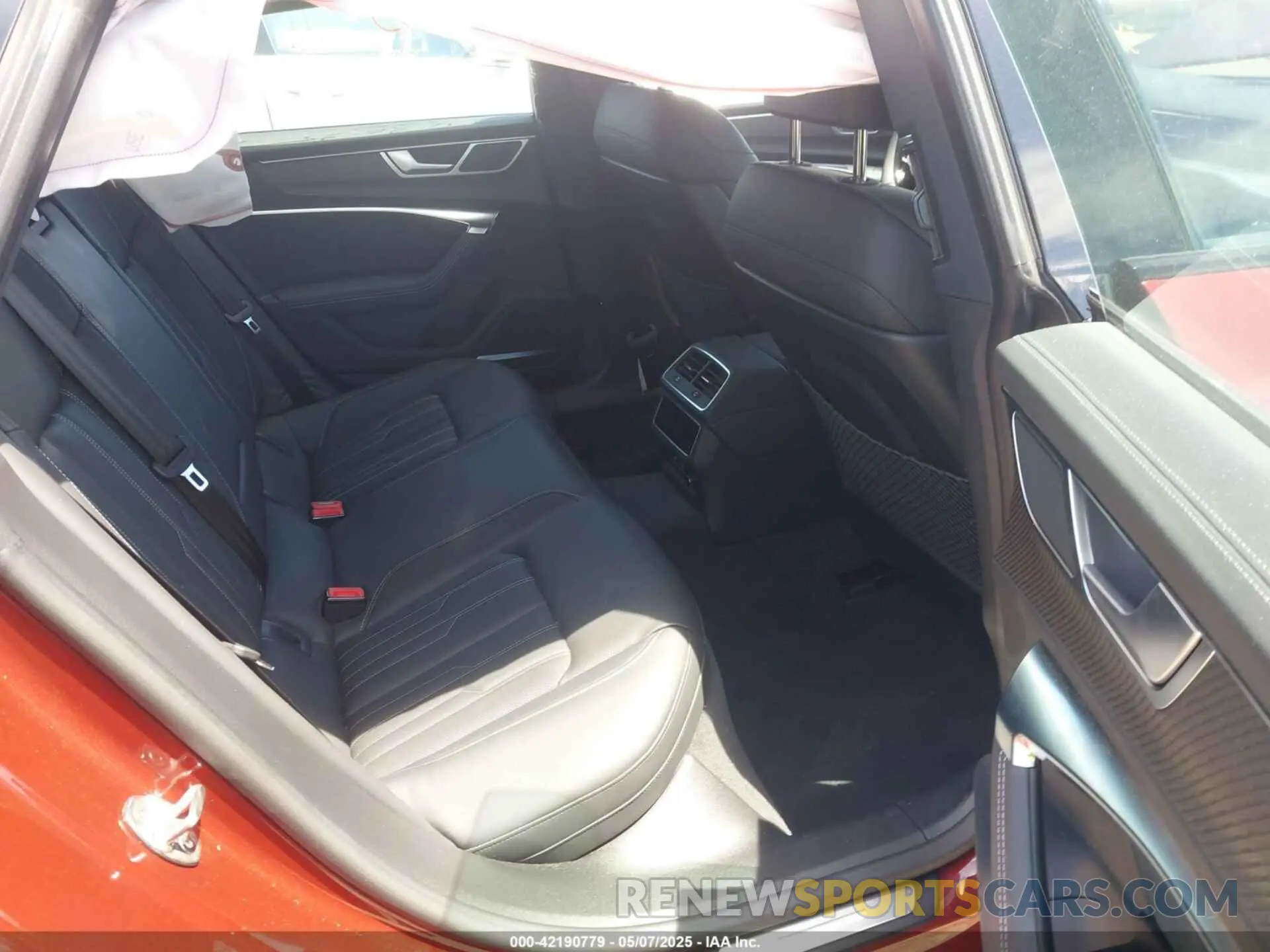 8 Photograph of a damaged car WAUSFBF25SN018444 AUDI S7 SPORTBACK 2025