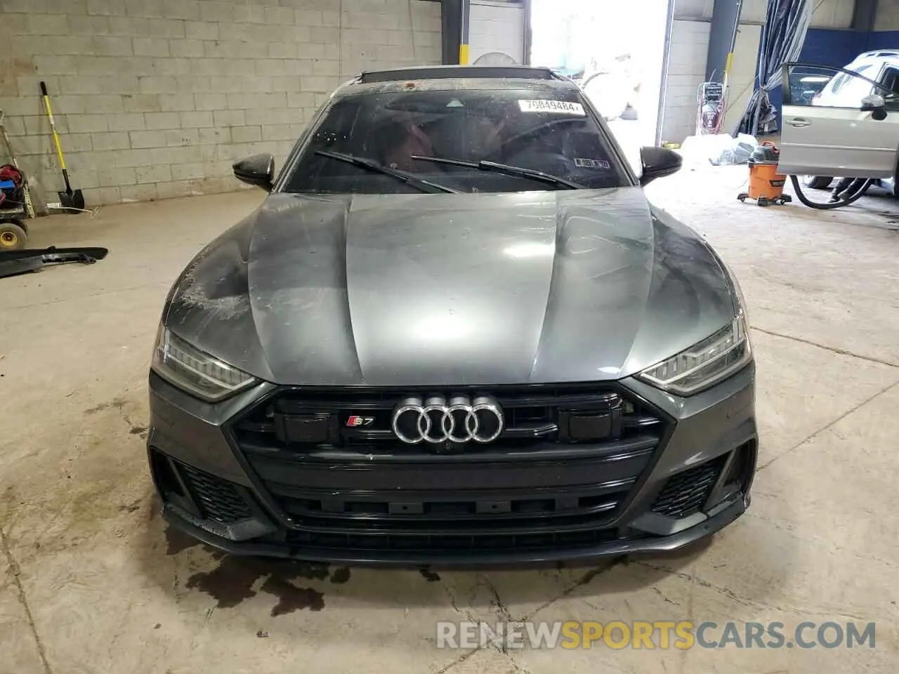 5 Photograph of a damaged car WAUSFAF24LN020228 AUDI S7/RS7 2020