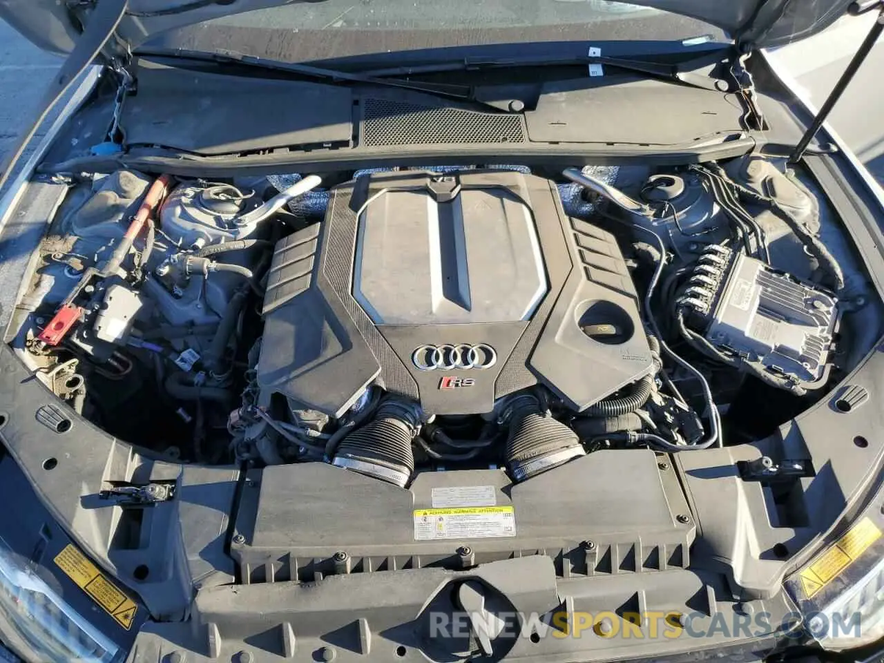 12 Photograph of a damaged car WUAPCBF25MN900270 AUDI S7/RS7 2021
