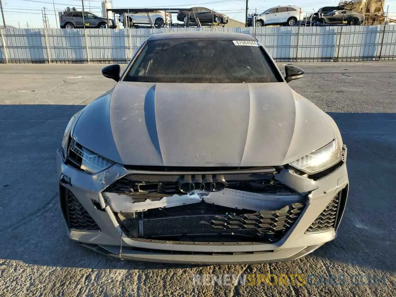 5 Photograph of a damaged car WUAPCBF25MN900270 AUDI S7/RS7 2021