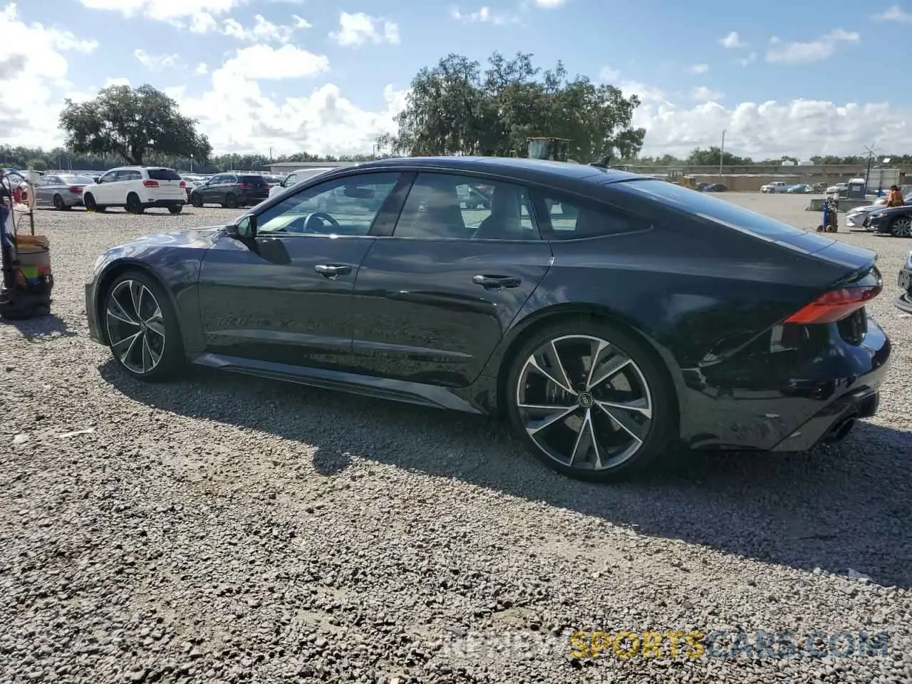 2 Photograph of a damaged car WUAPCBF26MN909897 AUDI S7/RS7 2021