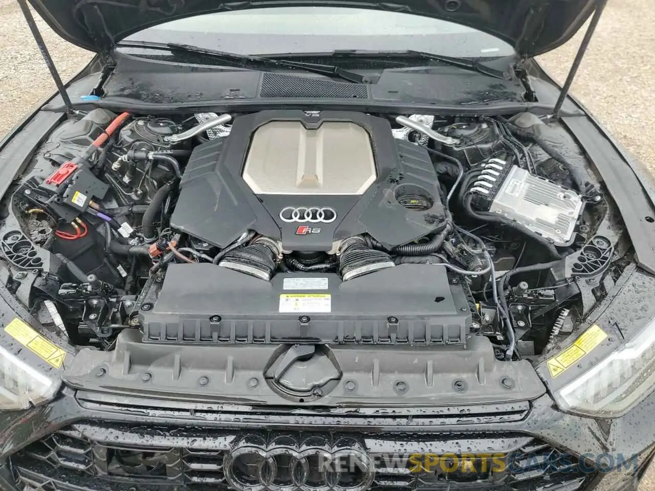11 Photograph of a damaged car WUAPCBF29MN909358 AUDI S7/RS7 2021