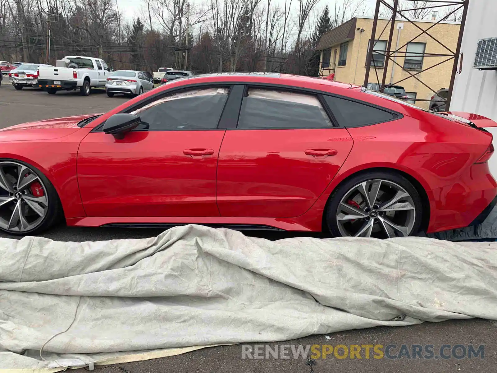 9 Photograph of a damaged car WUAPCBF2XMN900684 AUDI S7/RS7 2021