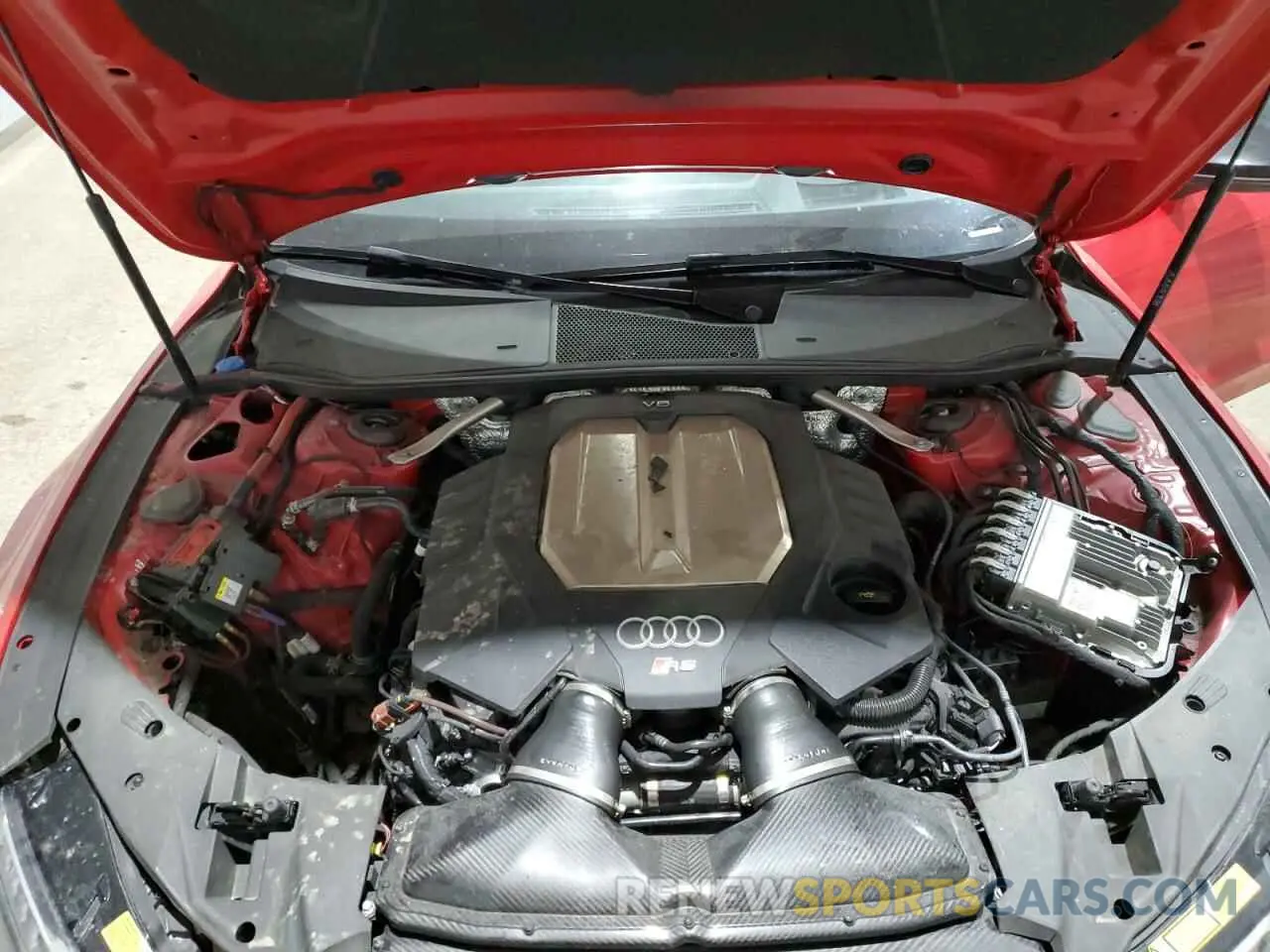 12 Photograph of a damaged car WUAPCBF25NN904045 AUDI S7/RS7 2022