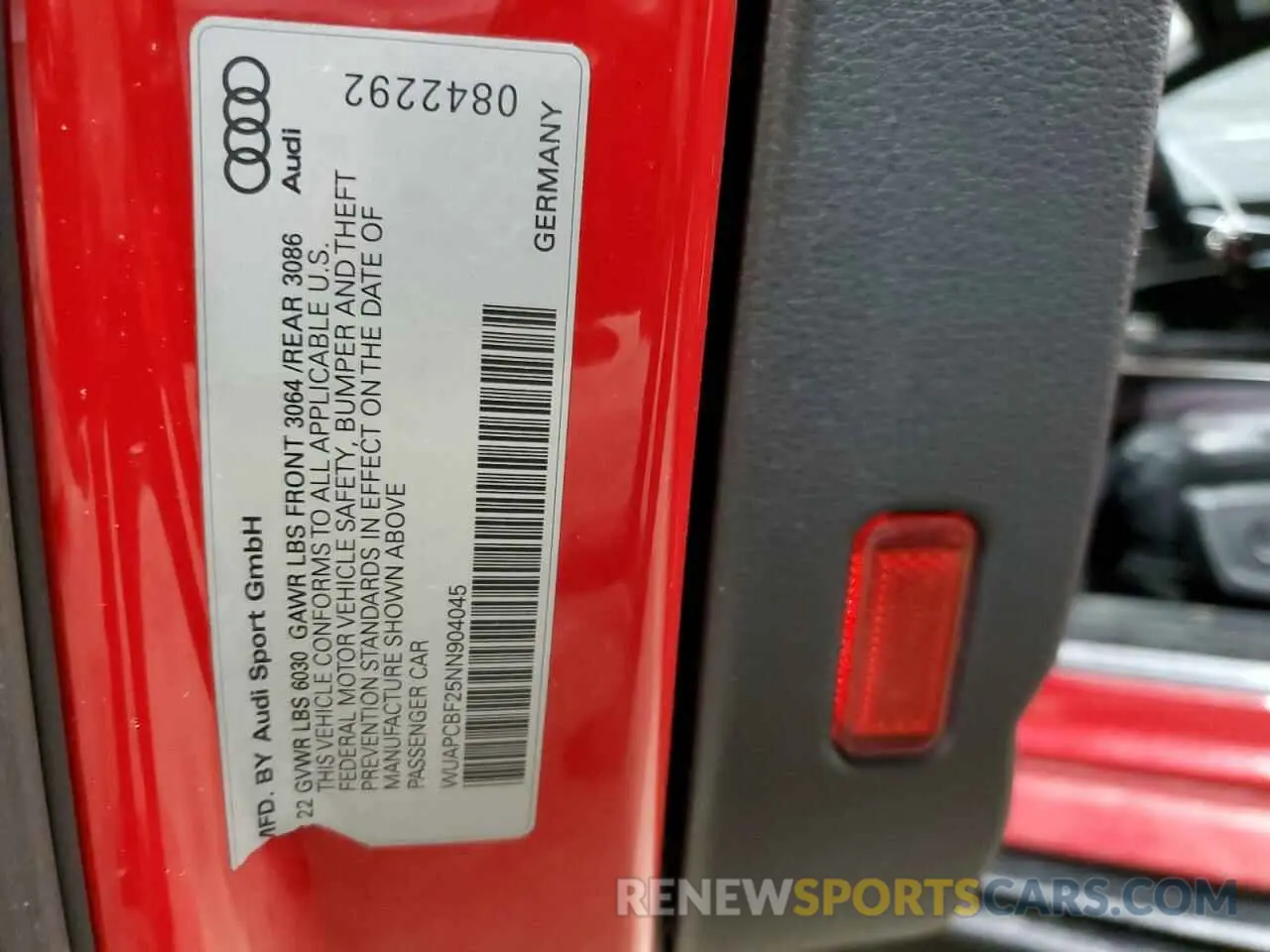 13 Photograph of a damaged car WUAPCBF25NN904045 AUDI S7/RS7 2022