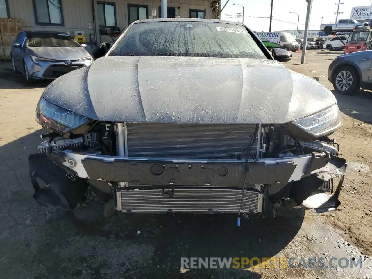 5 Photograph of a damaged car WUAPCBF22PN907178 AUDI S7/RS7 2023