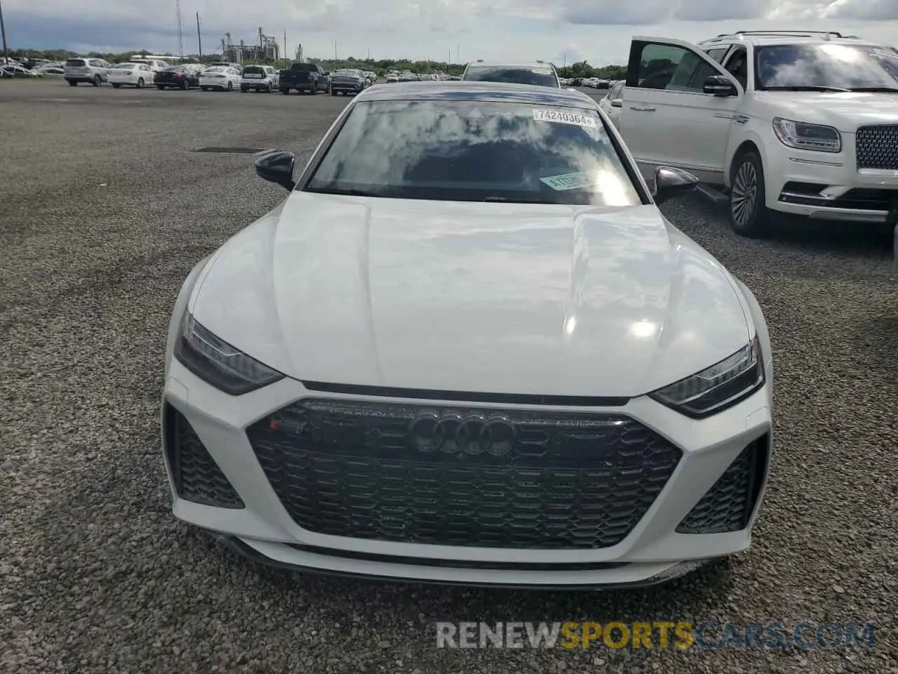 5 Photograph of a damaged car WUAPCBF2XPN906263 AUDI S7/RS7 2023
