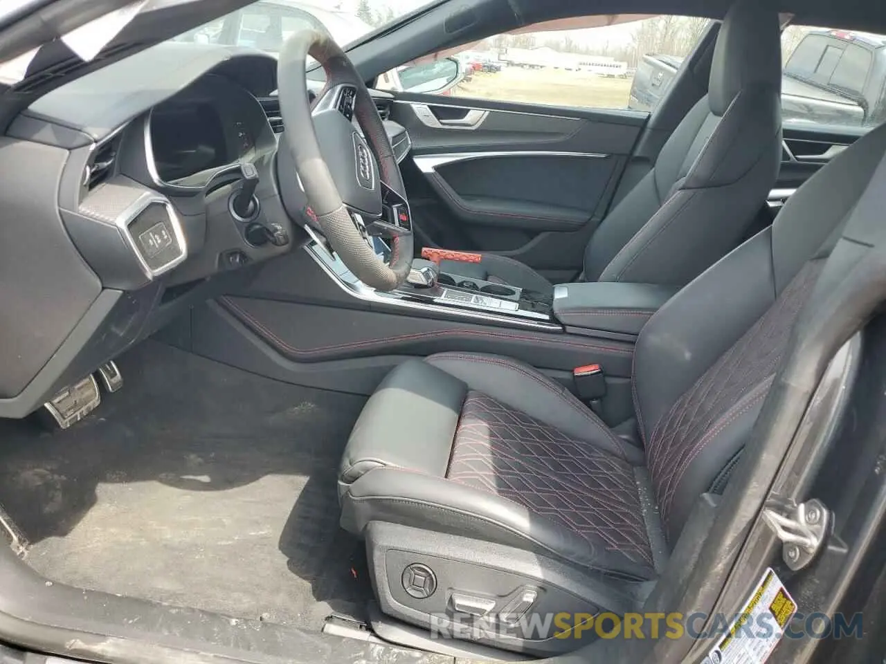 7 Photograph of a damaged car WAURFBF20RN018764 AUDI S7/RS7 2024