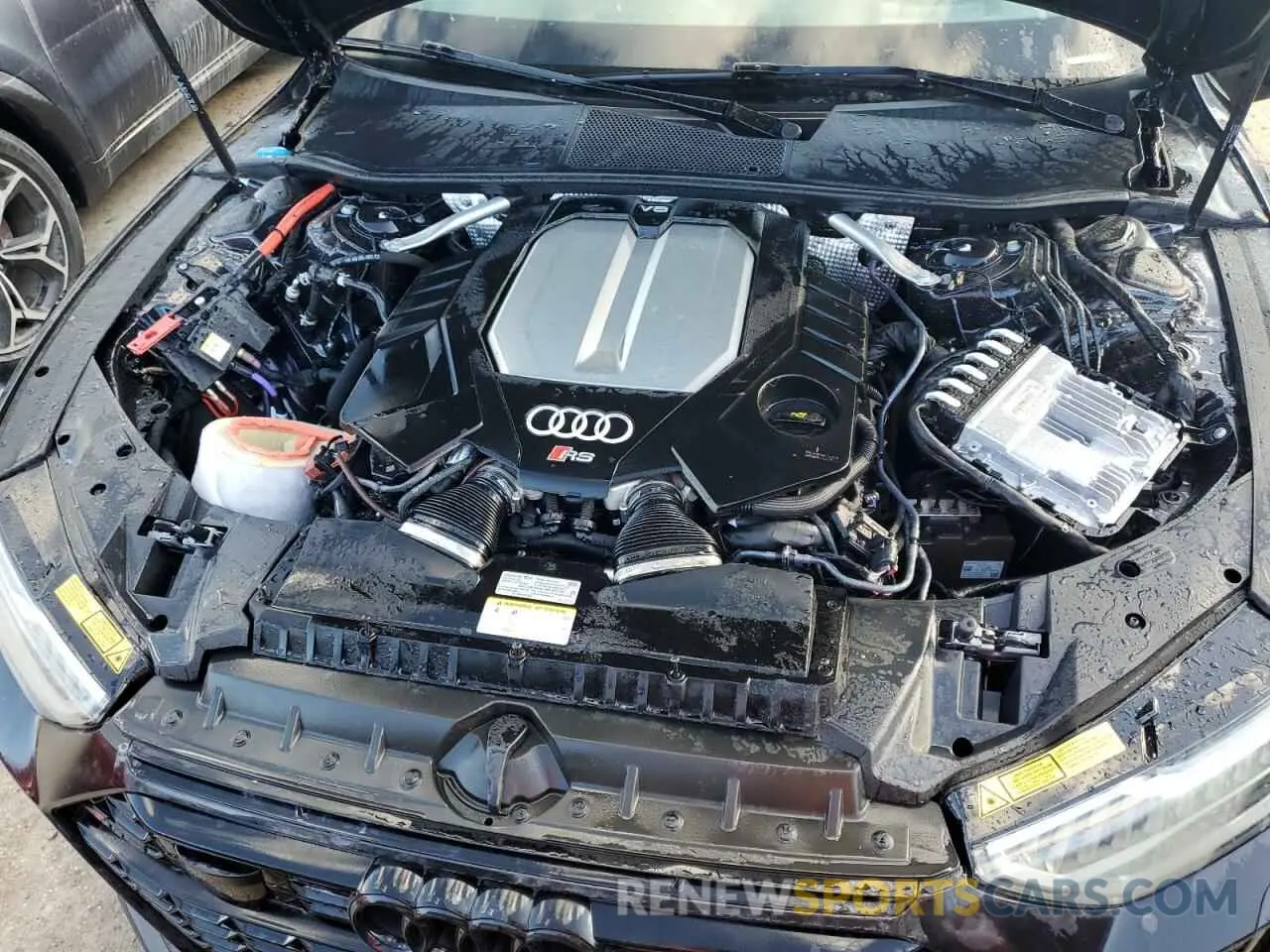11 Photograph of a damaged car WUAPDBF29RN901331 AUDI S7/RS7 2024