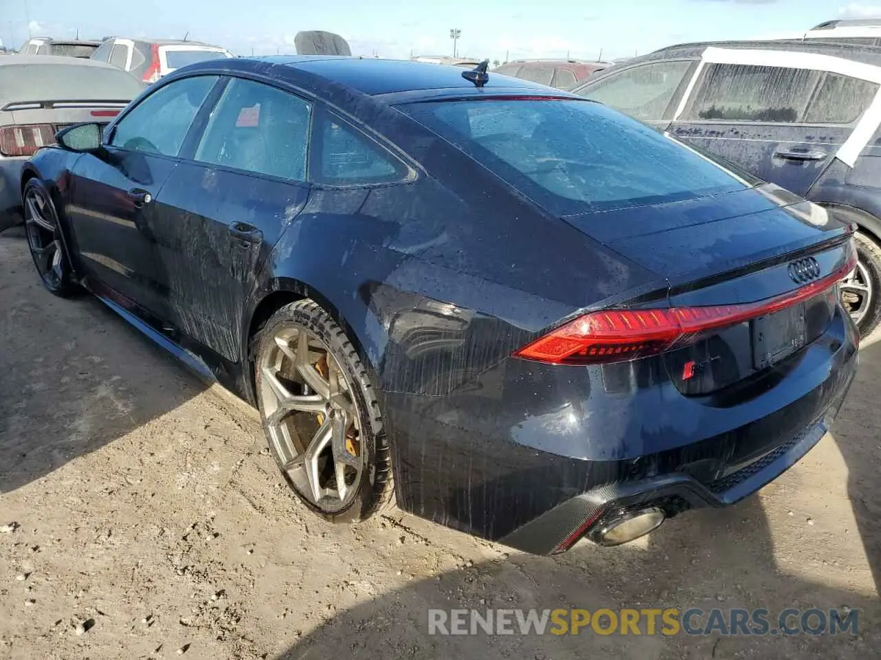 2 Photograph of a damaged car WUAPDBF29RN901331 AUDI S7/RS7 2024