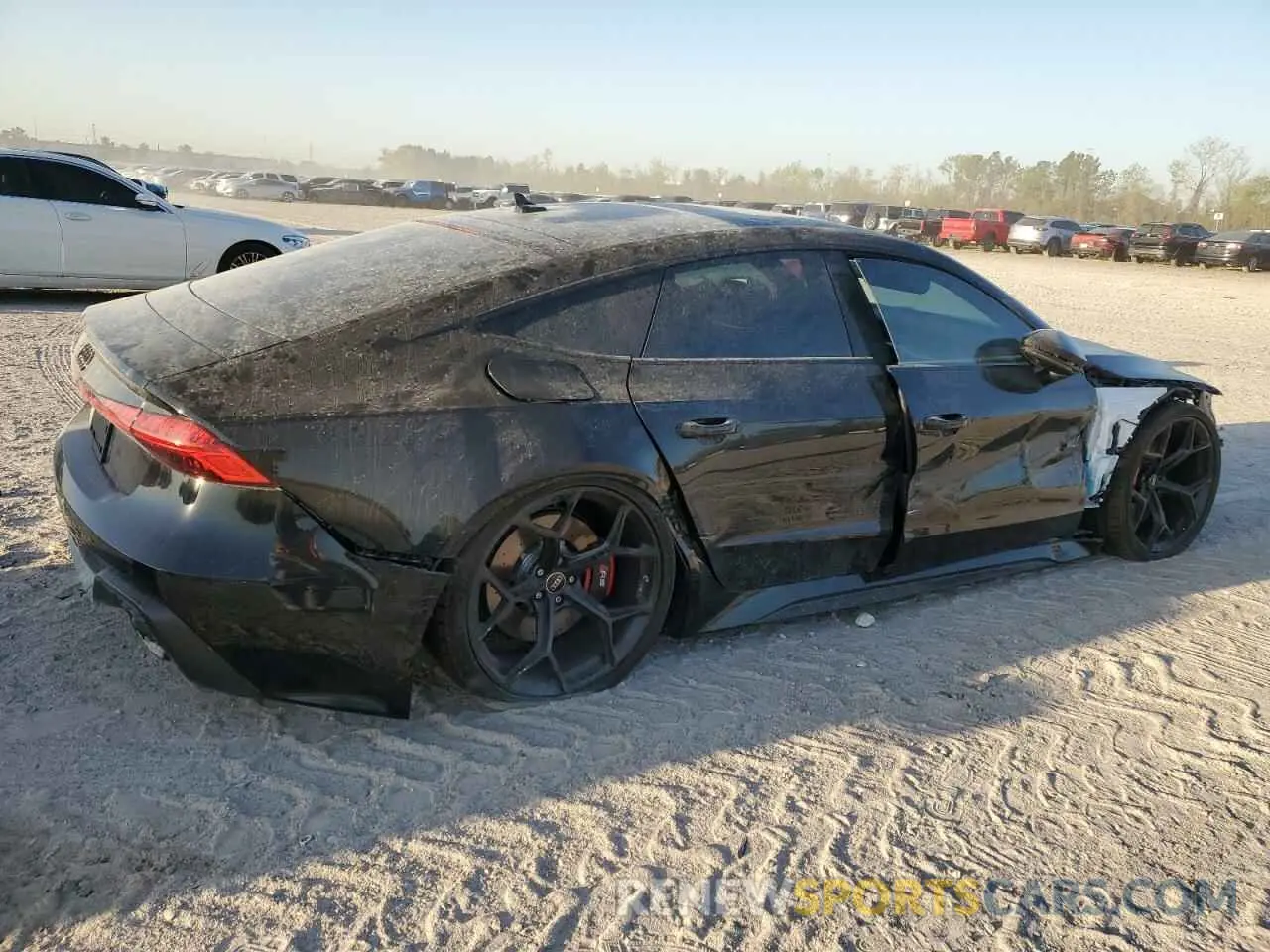 3 Photograph of a damaged car WUAPDBF28SN901410 AUDI S7/RS7 2025