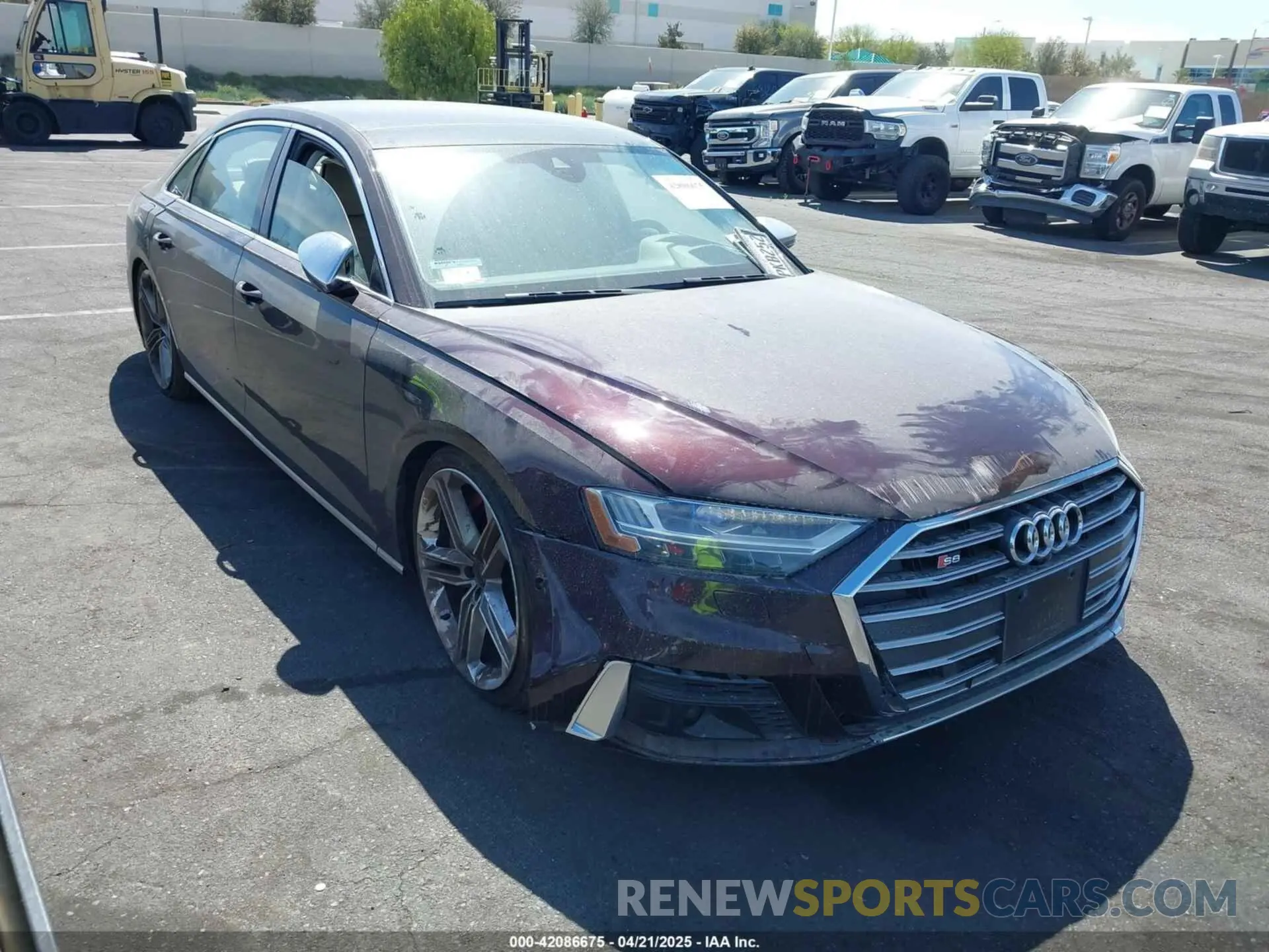 1 Photograph of a damaged car WAU8SAF80LN014792 AUDI S8 2020