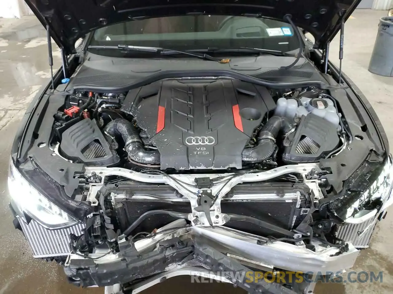 11 Photograph of a damaged car WAULSAF83RN004941 AUDI S8 2024