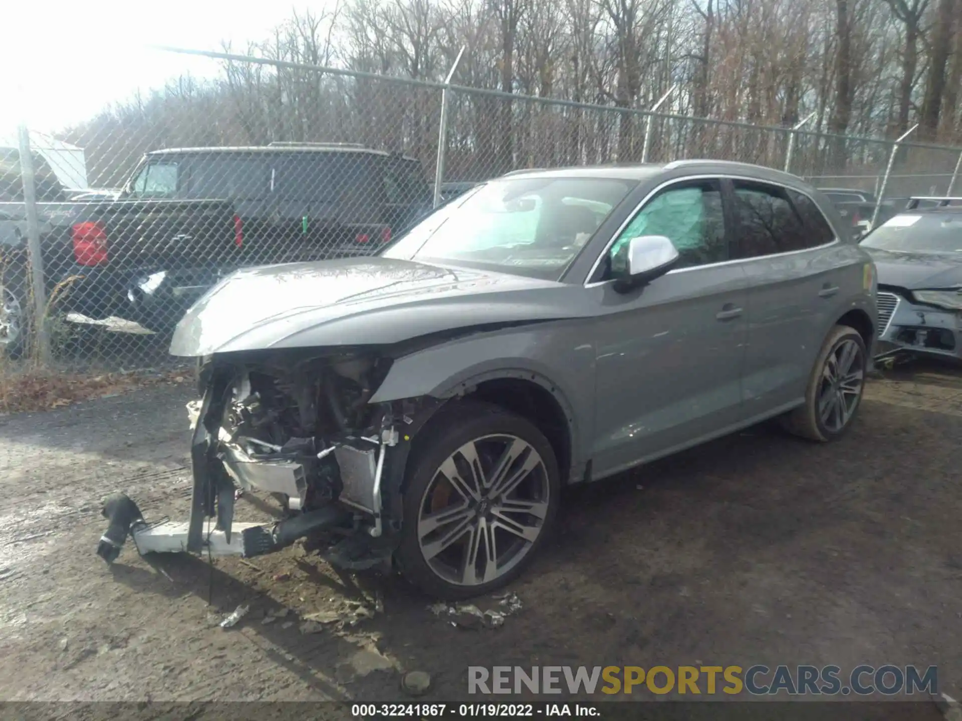 2 Photograph of a damaged car WA1A4AFY8K2082153 AUDI SQ5 2019