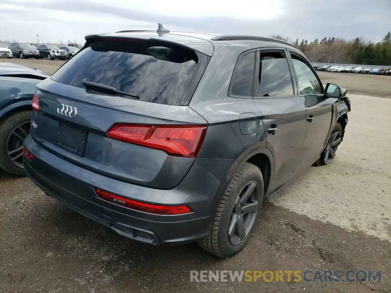 4 Photograph of a damaged car WA1A4AFYXK2019636 AUDI SQ5 2019