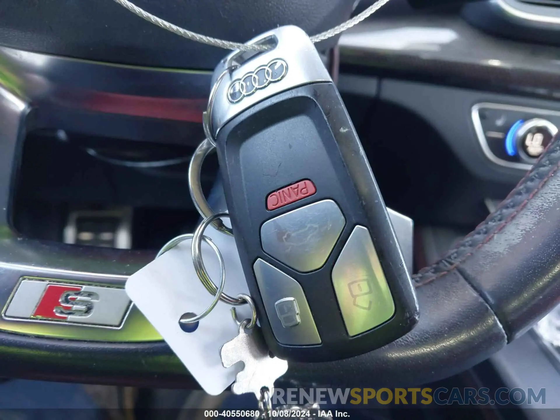 11 Photograph of a damaged car WA1B4AFY0K2002994 AUDI SQ5 2019