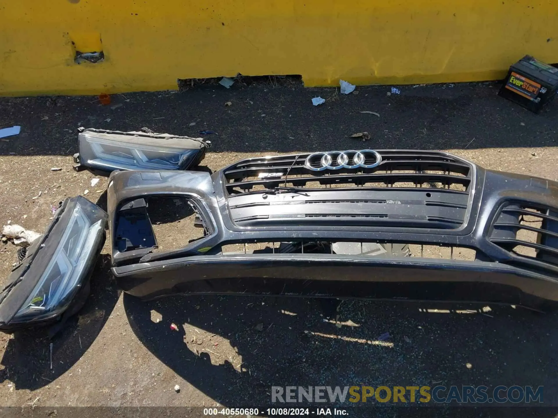 12 Photograph of a damaged car WA1B4AFY0K2002994 AUDI SQ5 2019