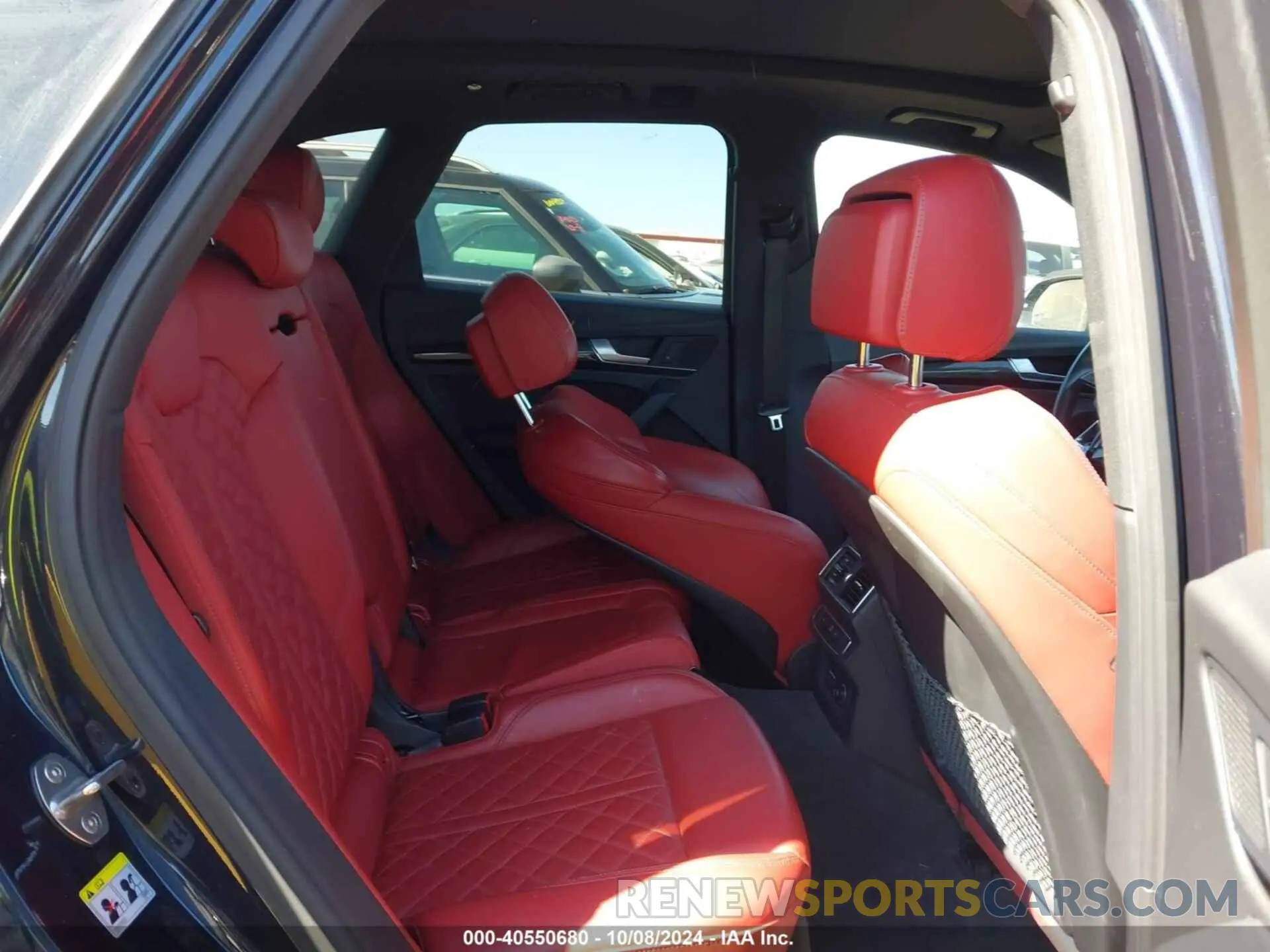 8 Photograph of a damaged car WA1B4AFY0K2002994 AUDI SQ5 2019