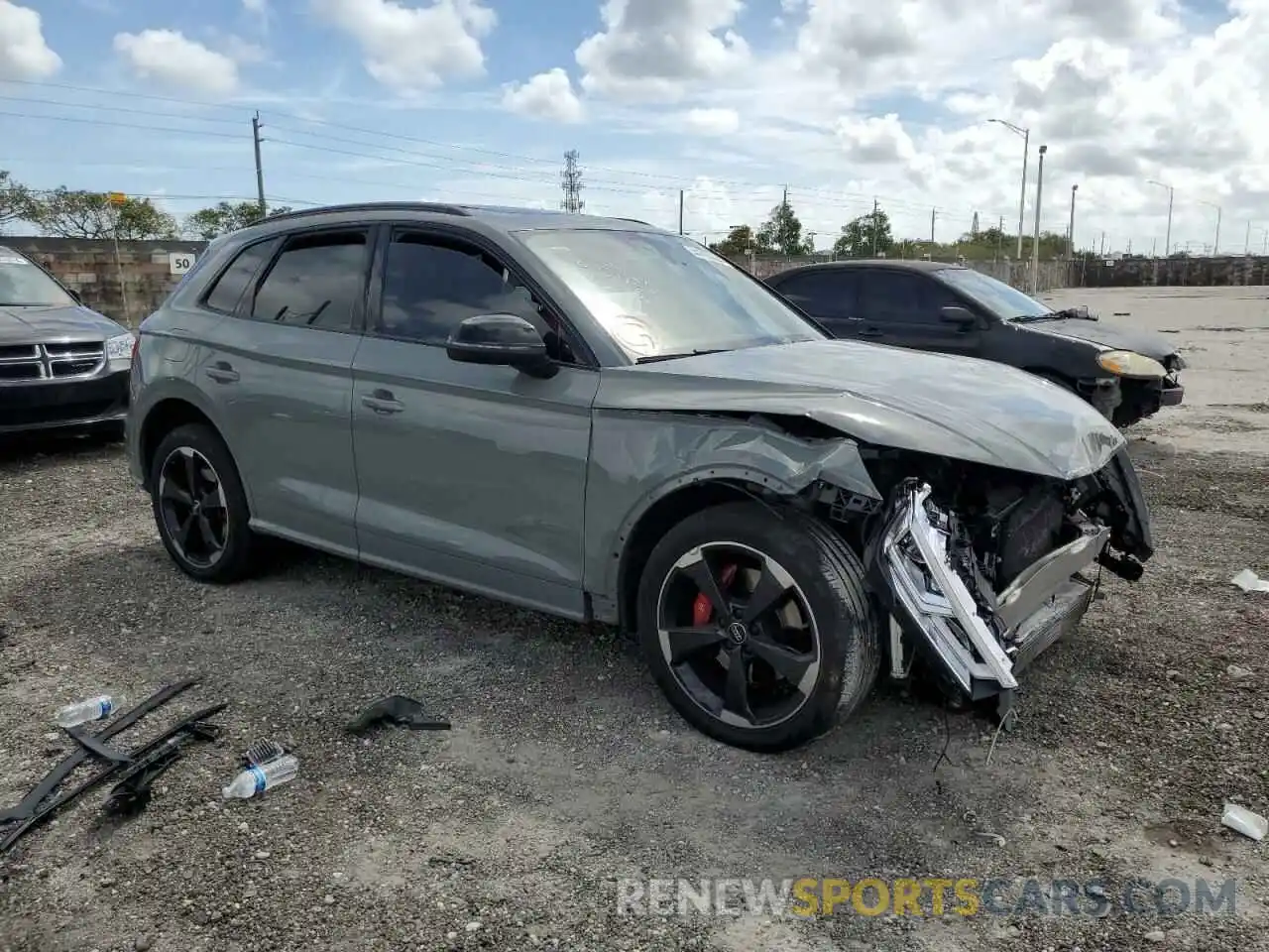 4 Photograph of a damaged car WA1B4AFY1K2001739 AUDI SQ5 2019