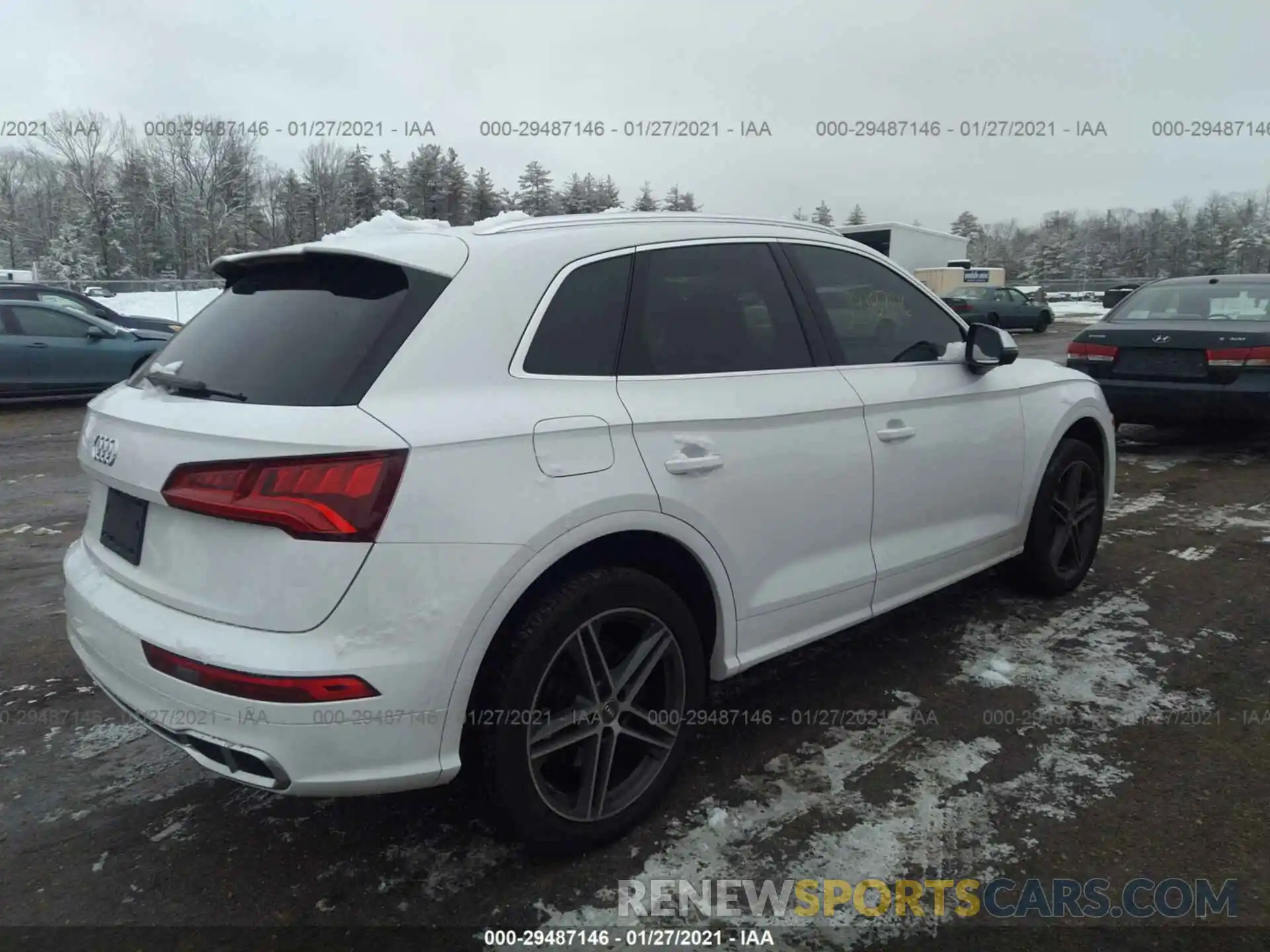 4 Photograph of a damaged car WA1B4AFY1K2080832 AUDI SQ5 2019