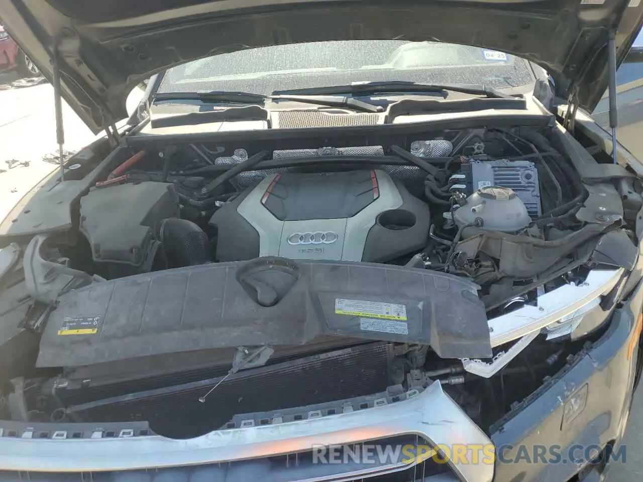 12 Photograph of a damaged car WA1B4AFY1K2086906 AUDI SQ5 2019