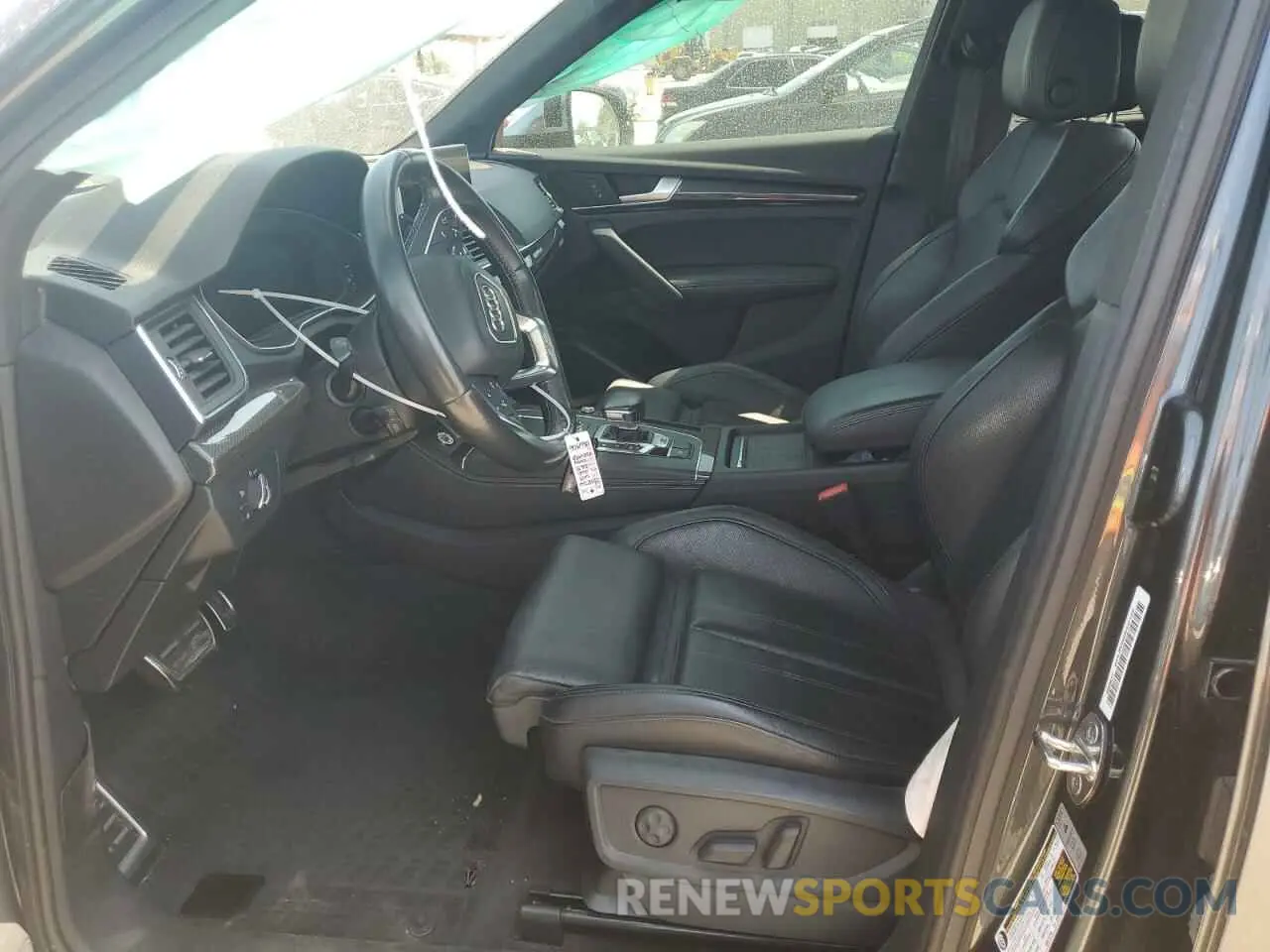 7 Photograph of a damaged car WA1B4AFY1K2086906 AUDI SQ5 2019
