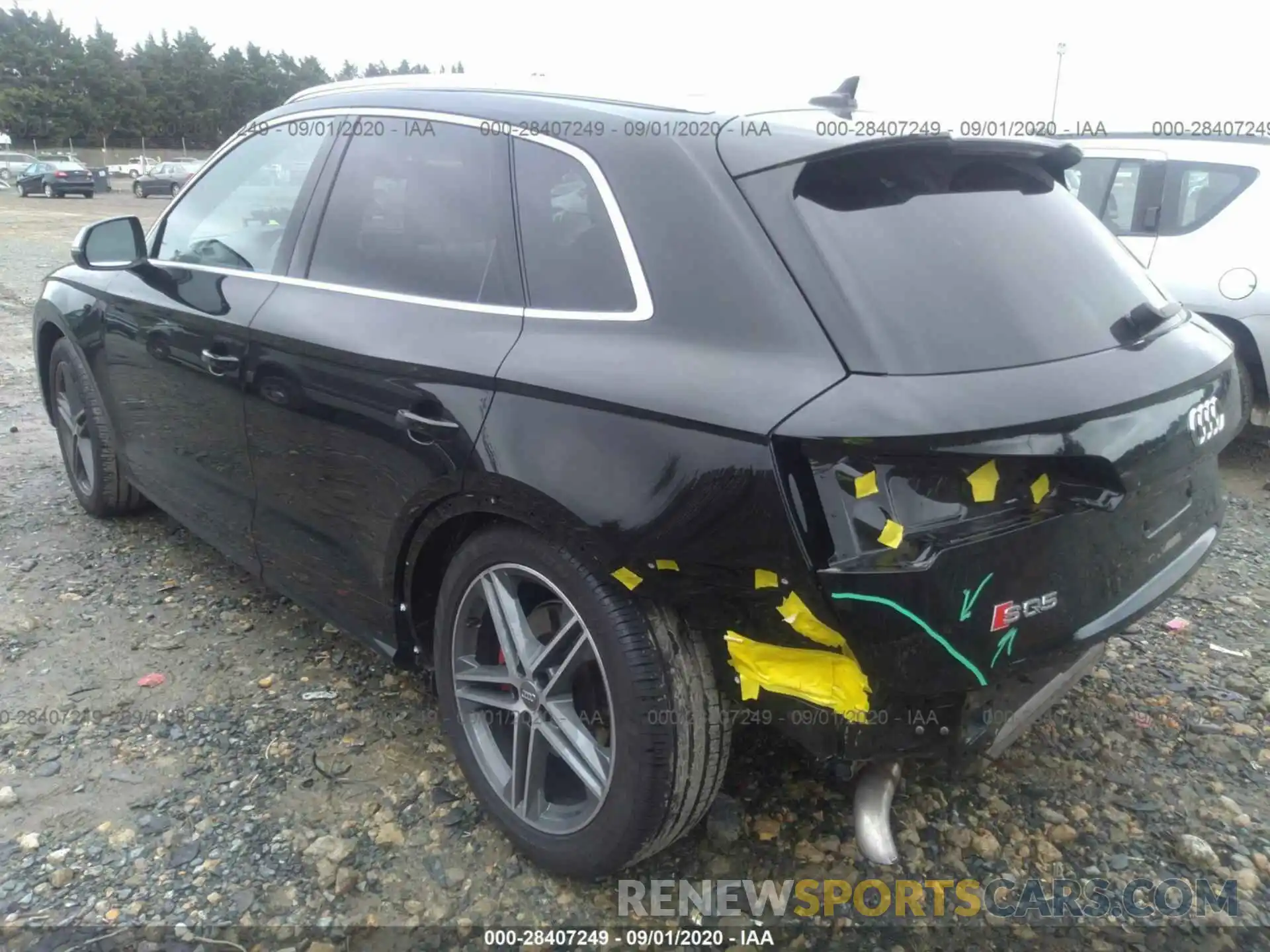 3 Photograph of a damaged car WA1B4AFY2K2001197 AUDI SQ5 2019