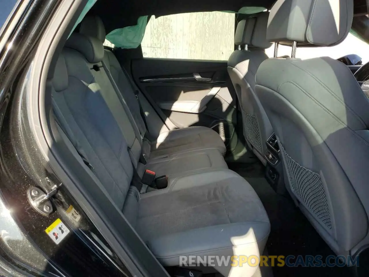 12 Photograph of a damaged car WA1B4AFY2K2005606 AUDI SQ5 2019
