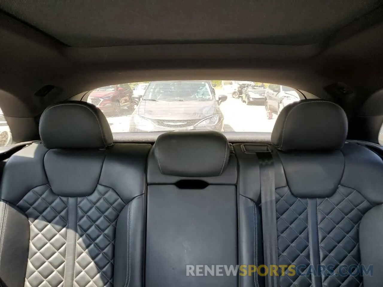 10 Photograph of a damaged car WA1B4AFY2K2029341 AUDI SQ5 2019
