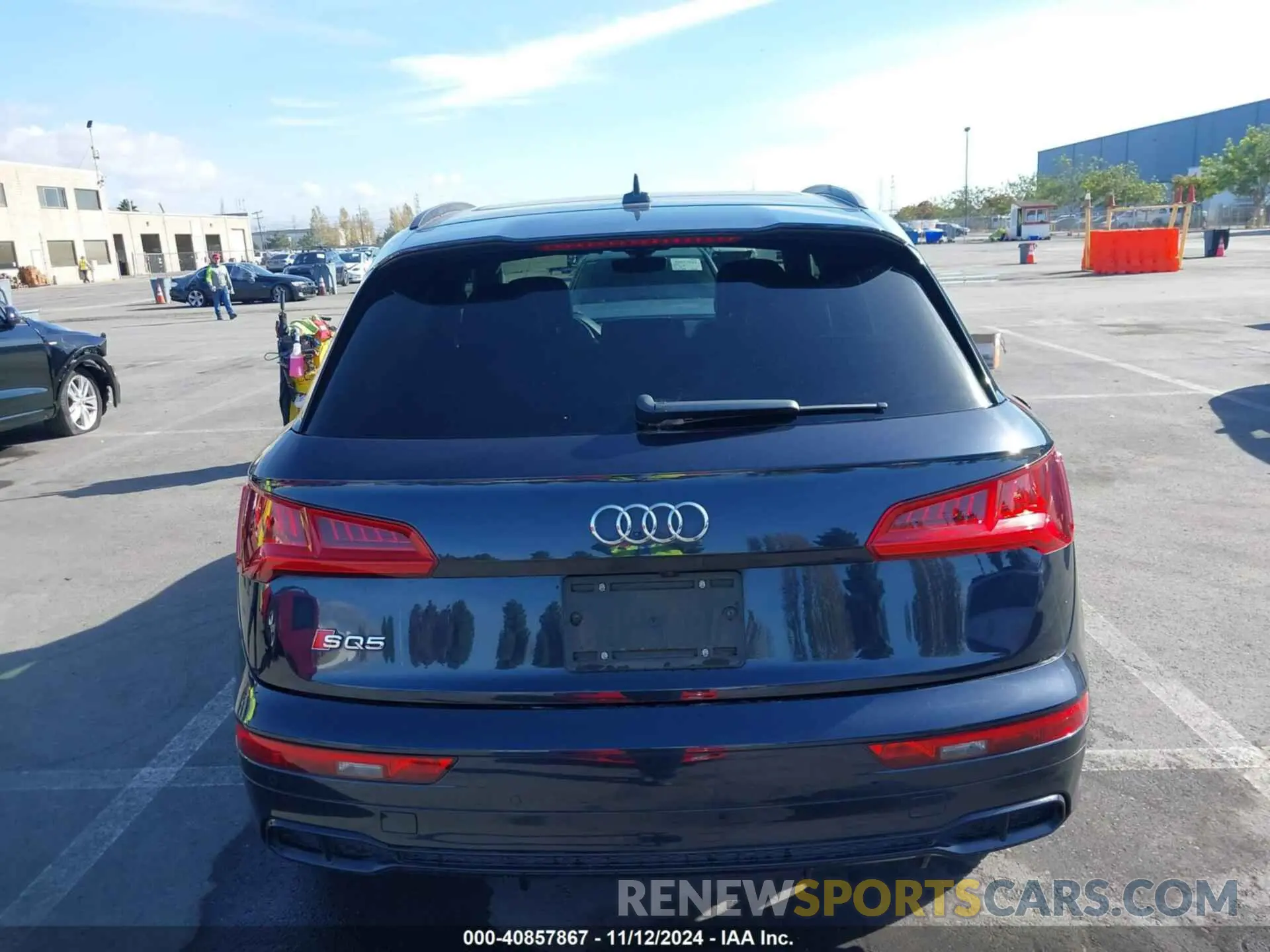 16 Photograph of a damaged car WA1B4AFY2K2045569 AUDI SQ5 2019
