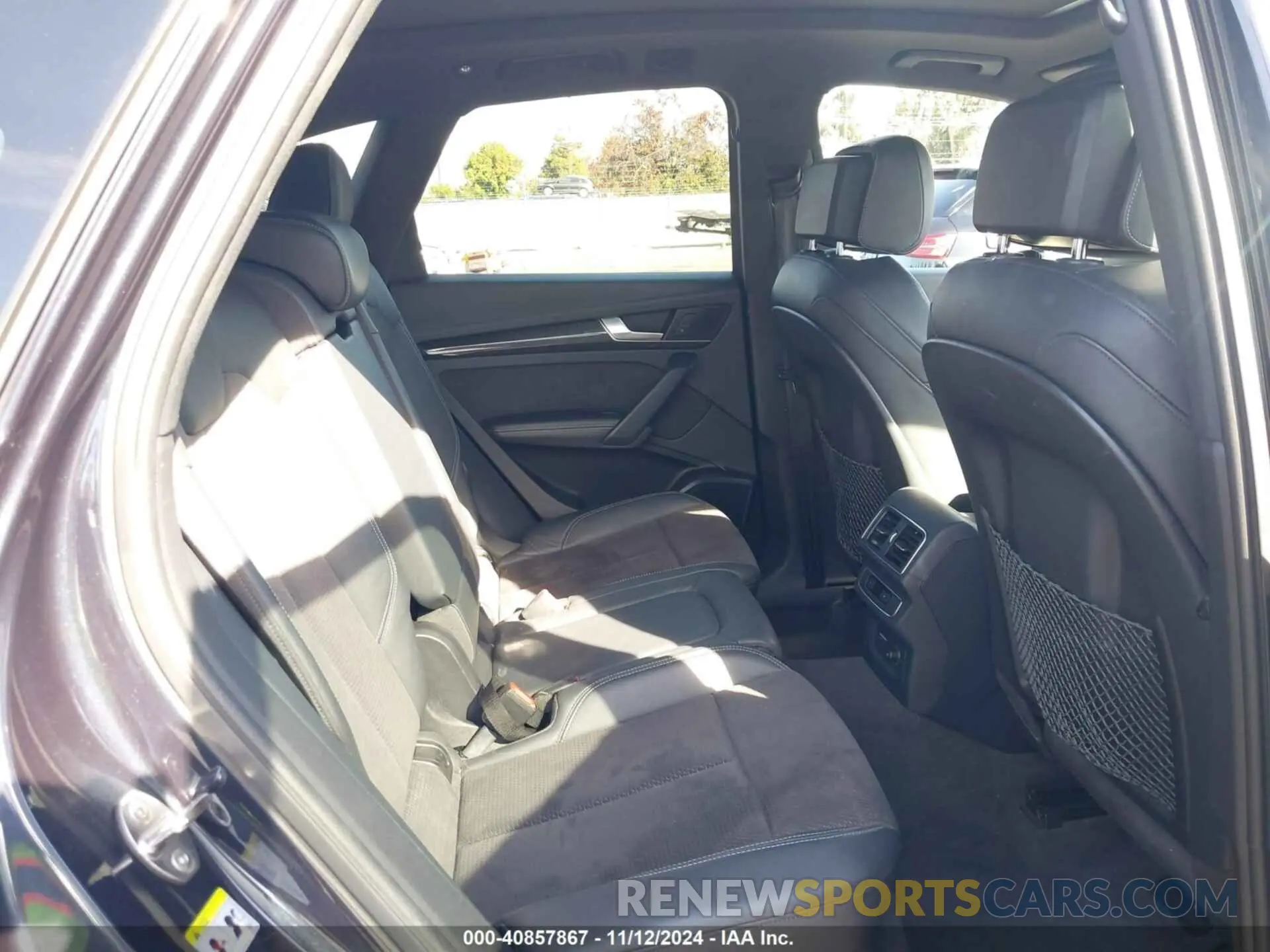 8 Photograph of a damaged car WA1B4AFY2K2045569 AUDI SQ5 2019