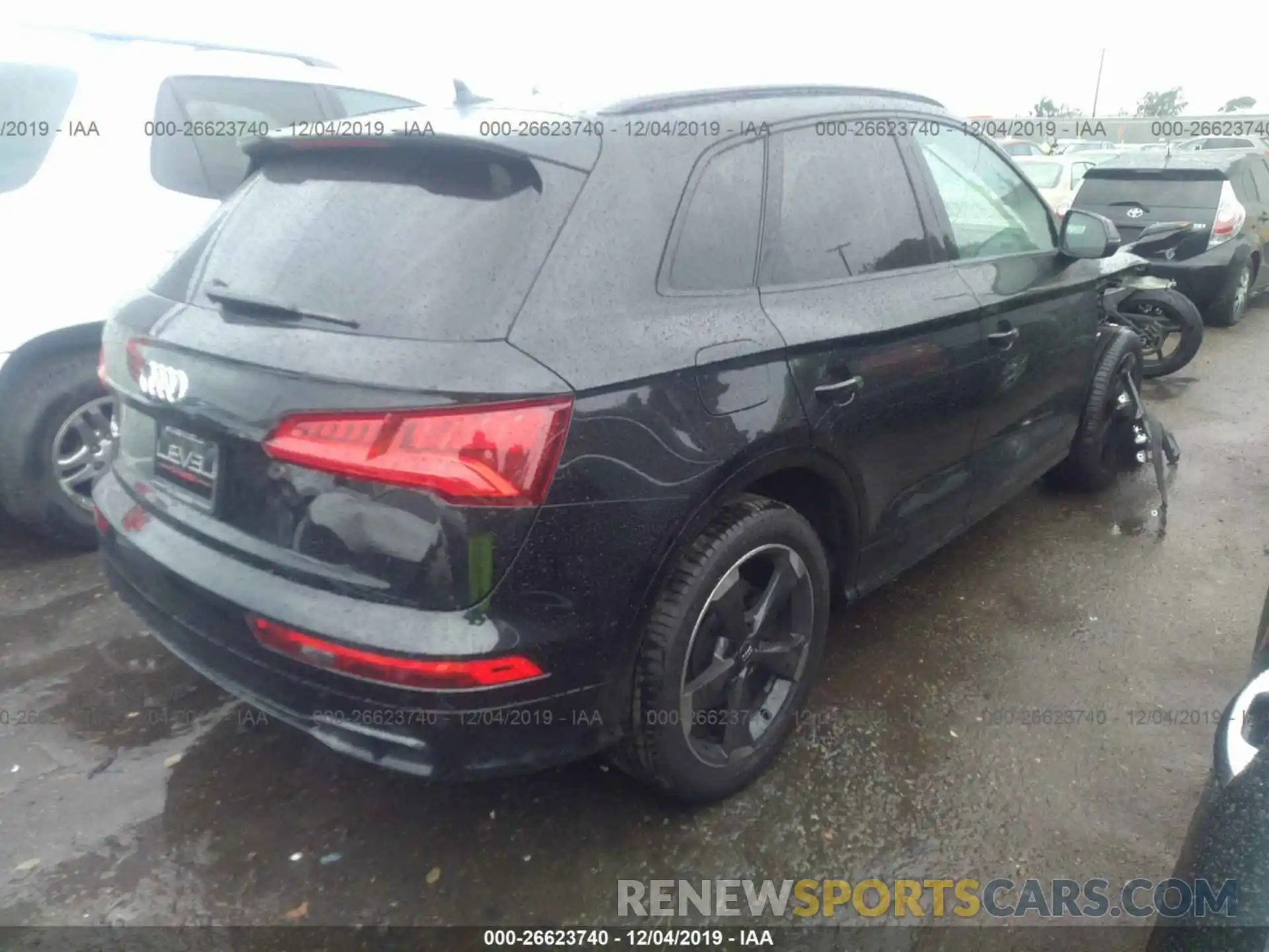 4 Photograph of a damaged car WA1B4AFY2K2093024 AUDI SQ5 2019