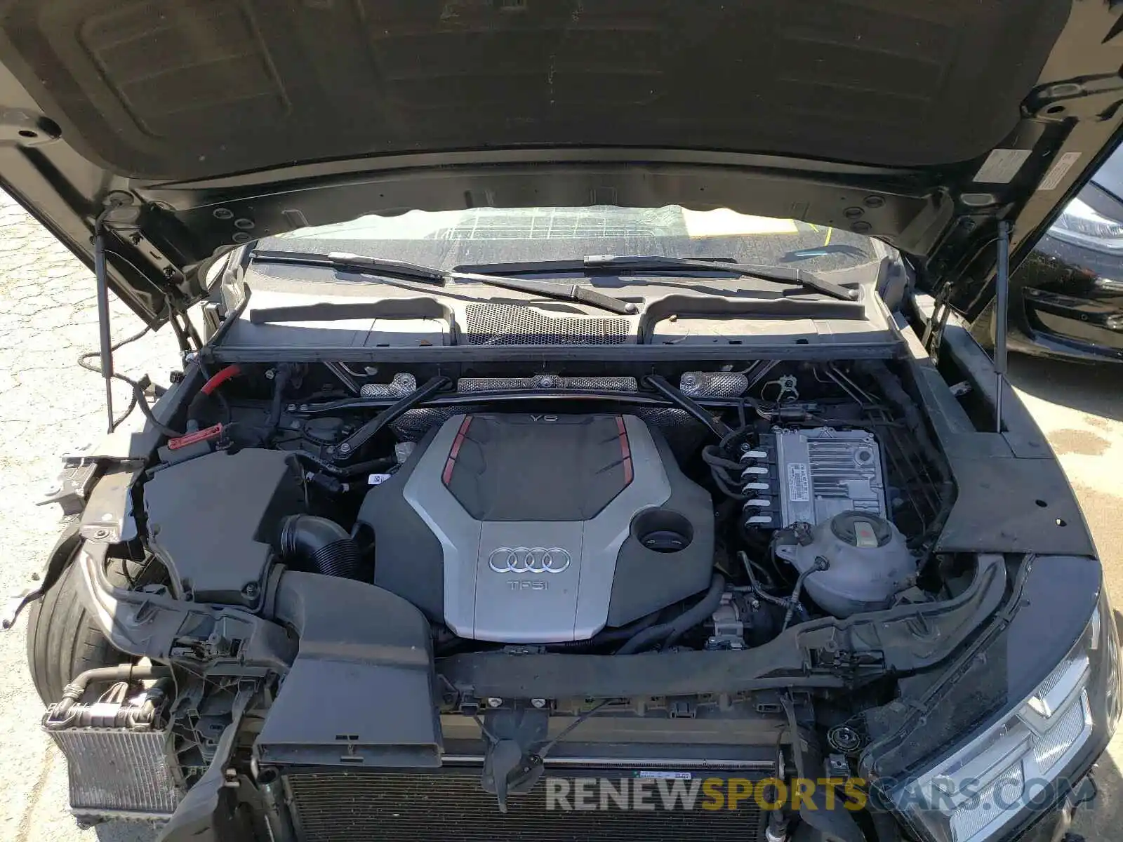 7 Photograph of a damaged car WA1B4AFY2K2138642 AUDI SQ5 2019