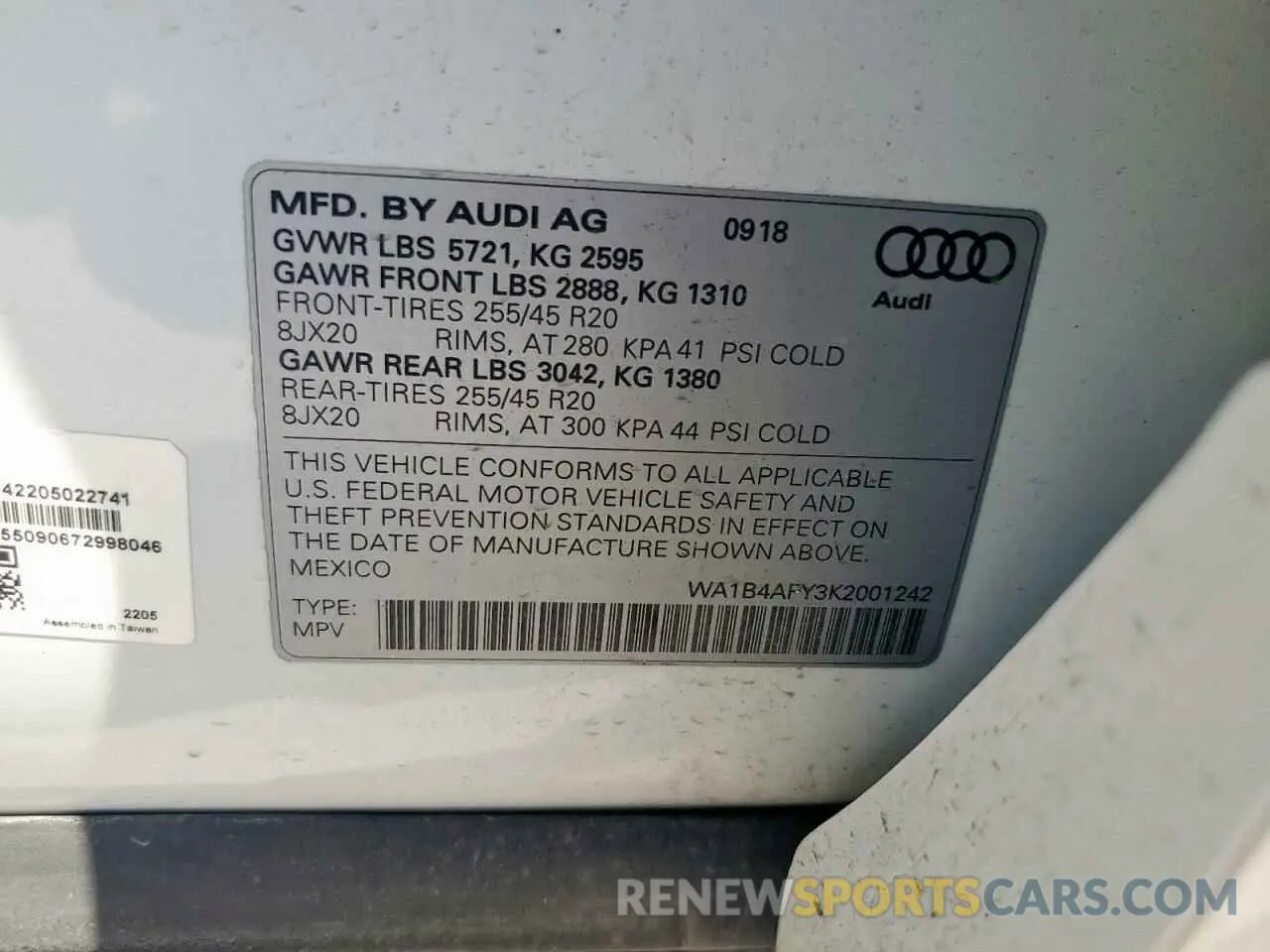 12 Photograph of a damaged car WA1B4AFY3K2001242 AUDI SQ5 2019