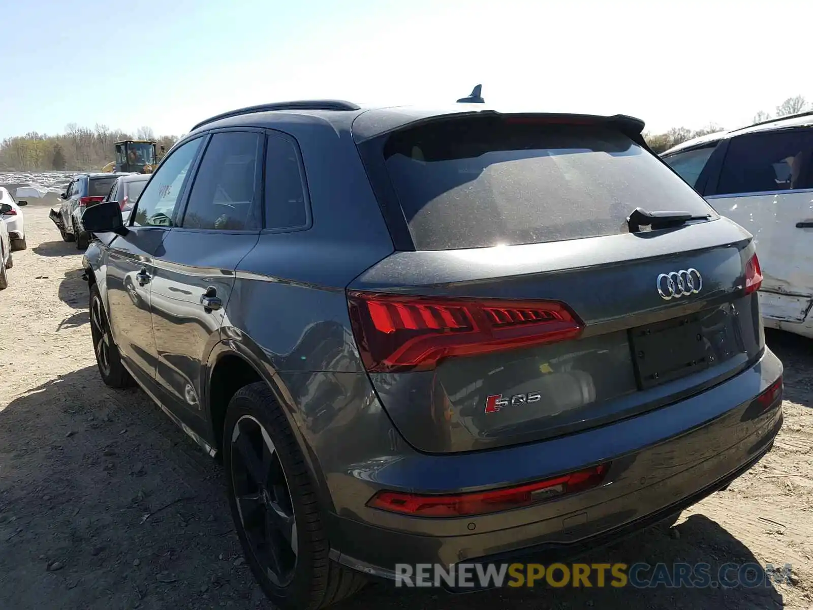 3 Photograph of a damaged car WA1B4AFY3K2033821 AUDI SQ5 2019