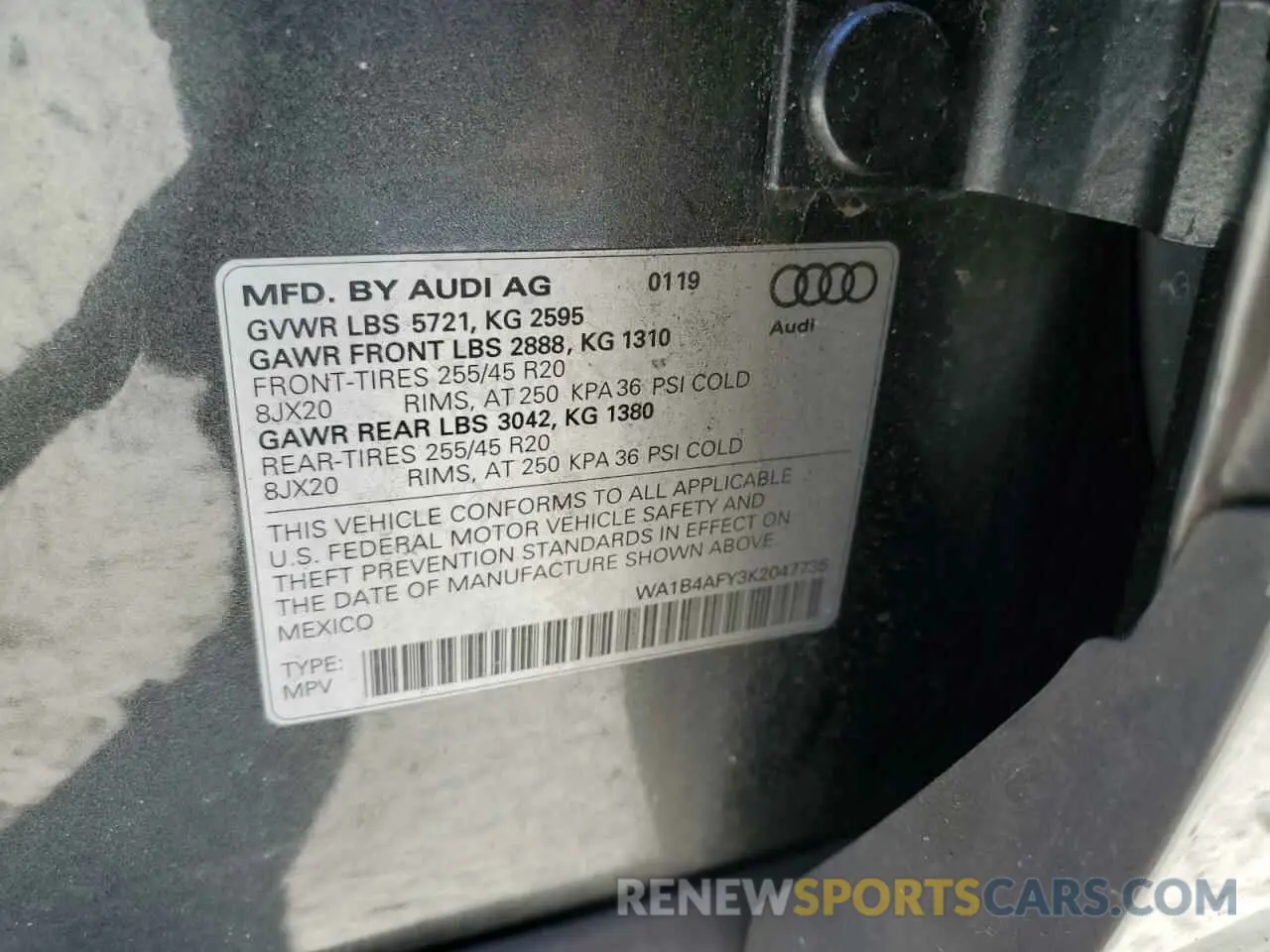 14 Photograph of a damaged car WA1B4AFY3K2047735 AUDI SQ5 2019
