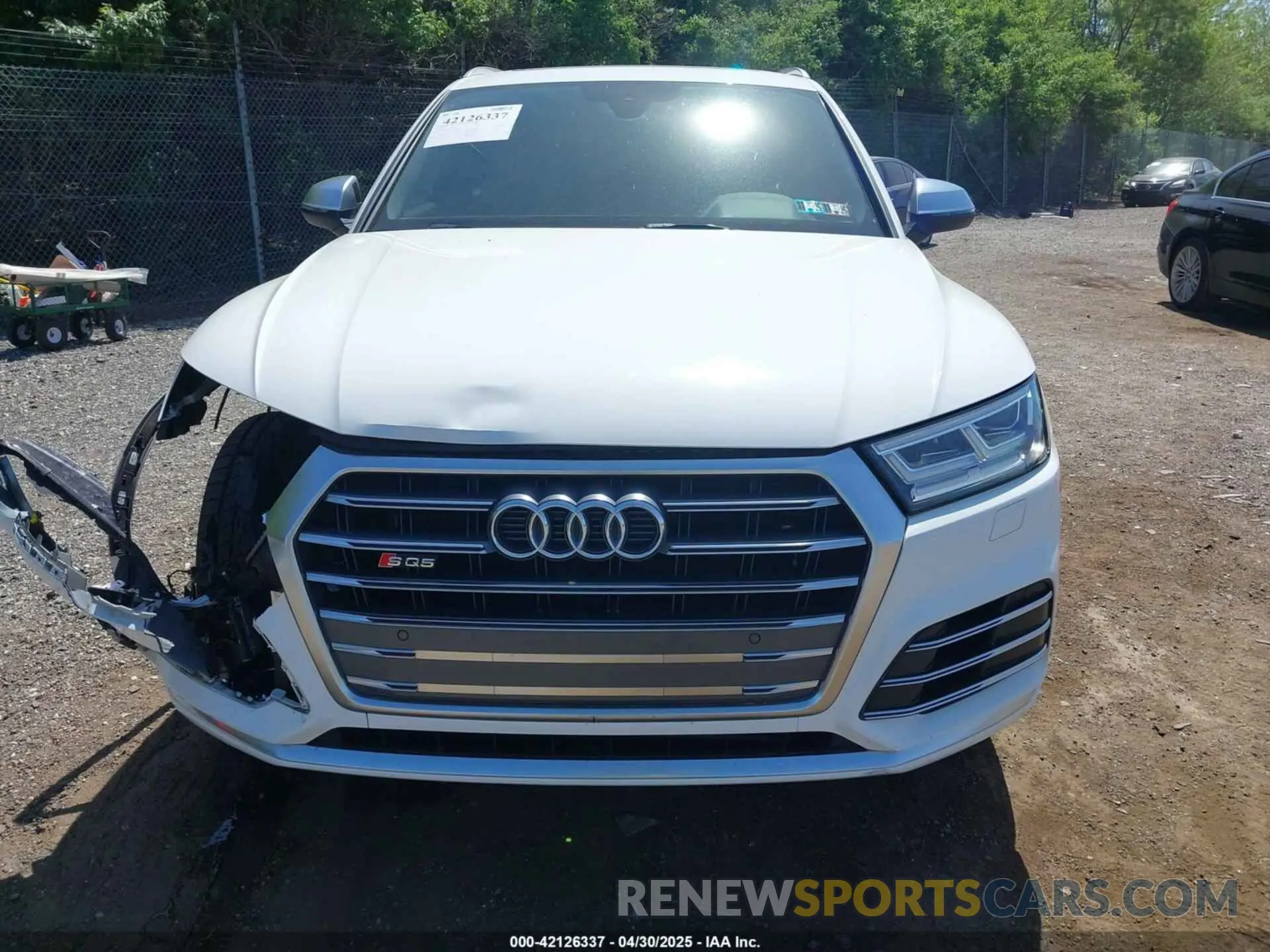 13 Photograph of a damaged car WA1B4AFY4K2002089 AUDI SQ5 2019