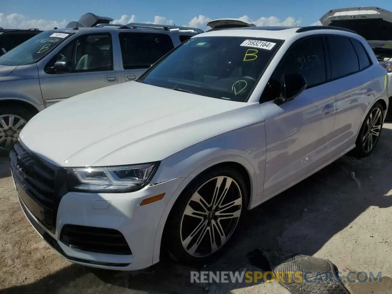 1 Photograph of a damaged car WA1B4AFY5K2024697 AUDI SQ5 2019