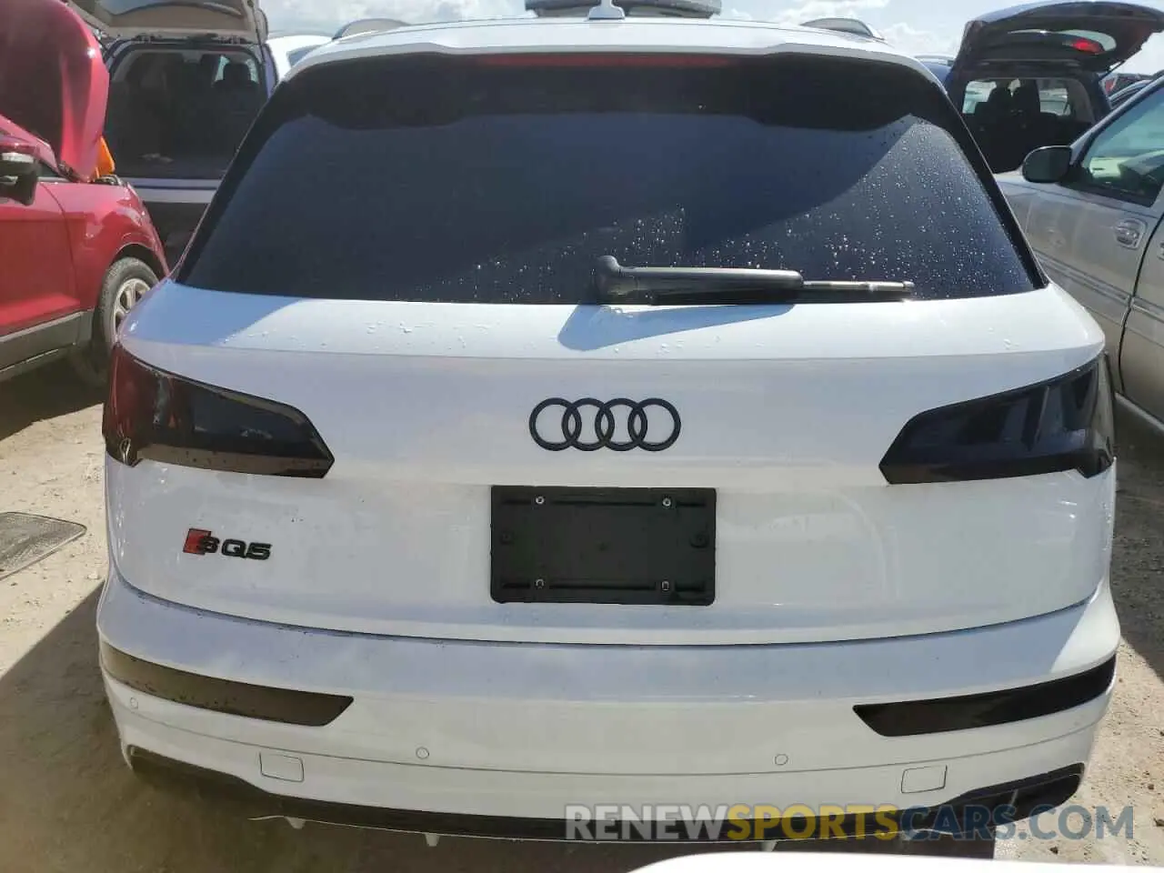6 Photograph of a damaged car WA1B4AFY5K2024697 AUDI SQ5 2019