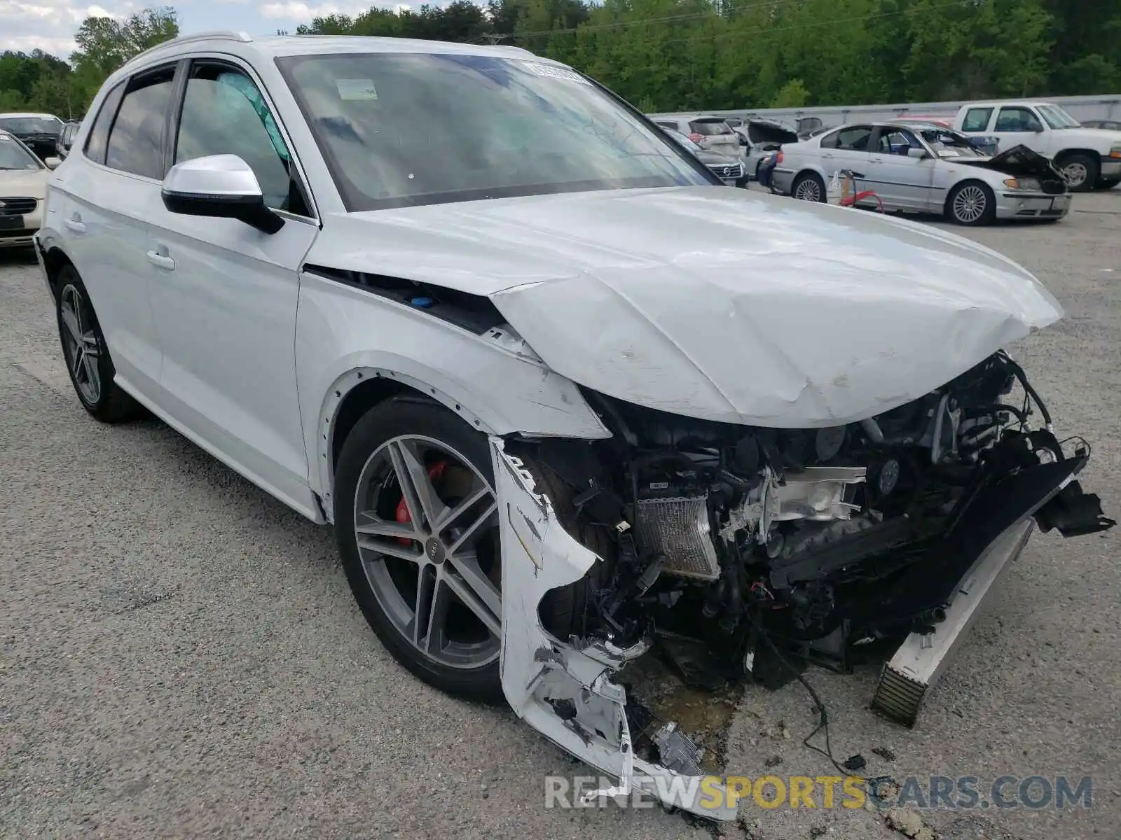 1 Photograph of a damaged car WA1B4AFY5K2078565 AUDI SQ5 2019