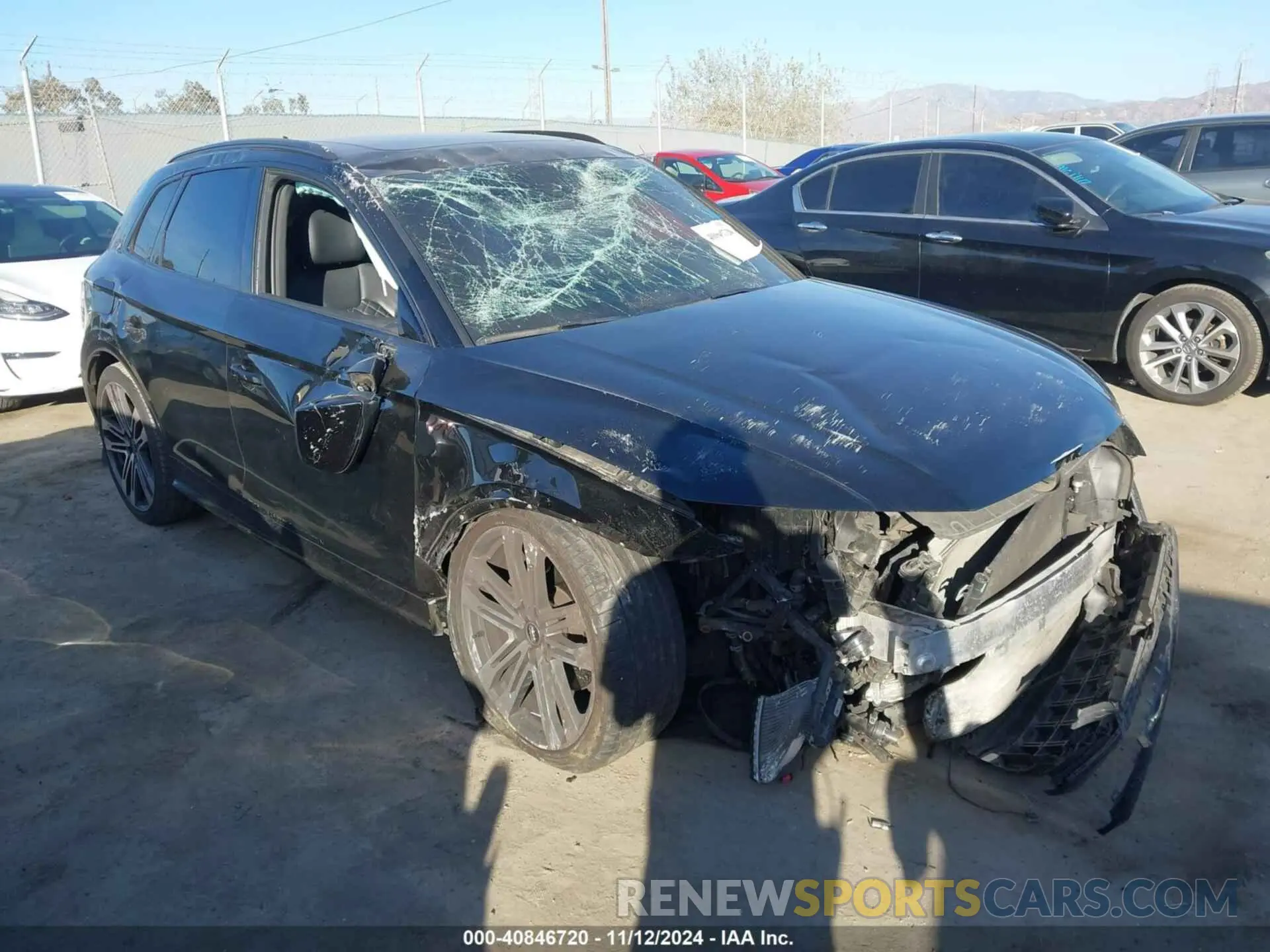 1 Photograph of a damaged car WA1B4AFY7K2040061 AUDI SQ5 2019