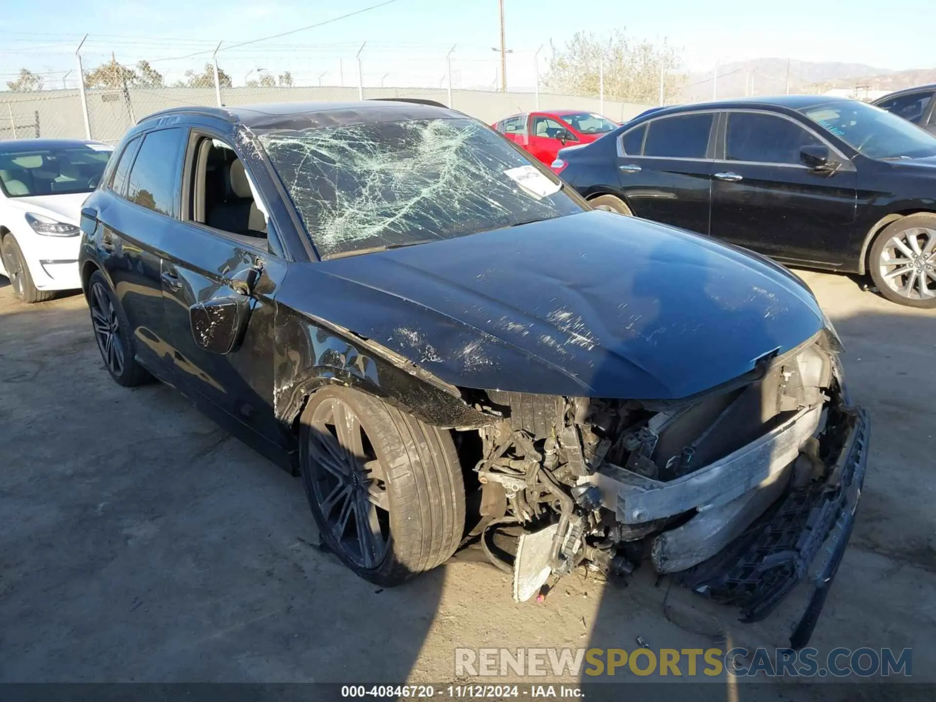 6 Photograph of a damaged car WA1B4AFY7K2040061 AUDI SQ5 2019