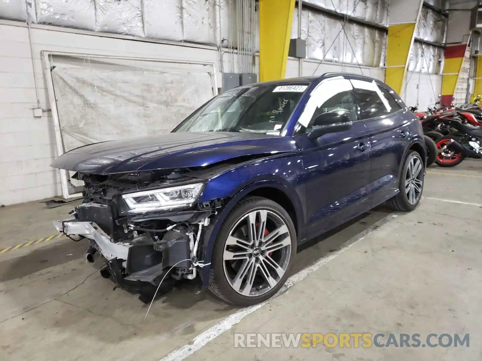 2 Photograph of a damaged car WA1B4AFY7K2047043 AUDI SQ5 2019