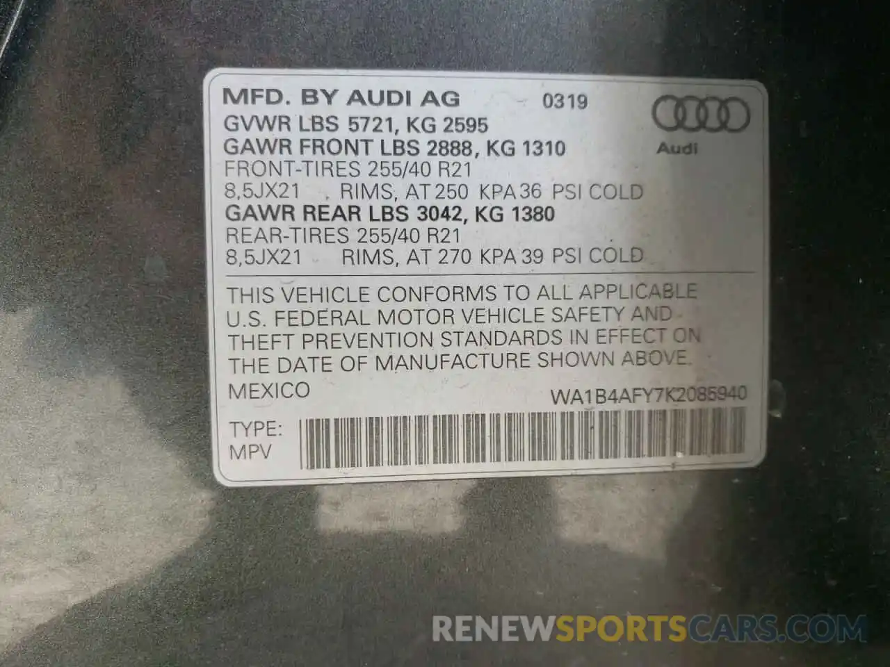 10 Photograph of a damaged car WA1B4AFY7K2085940 AUDI SQ5 2019