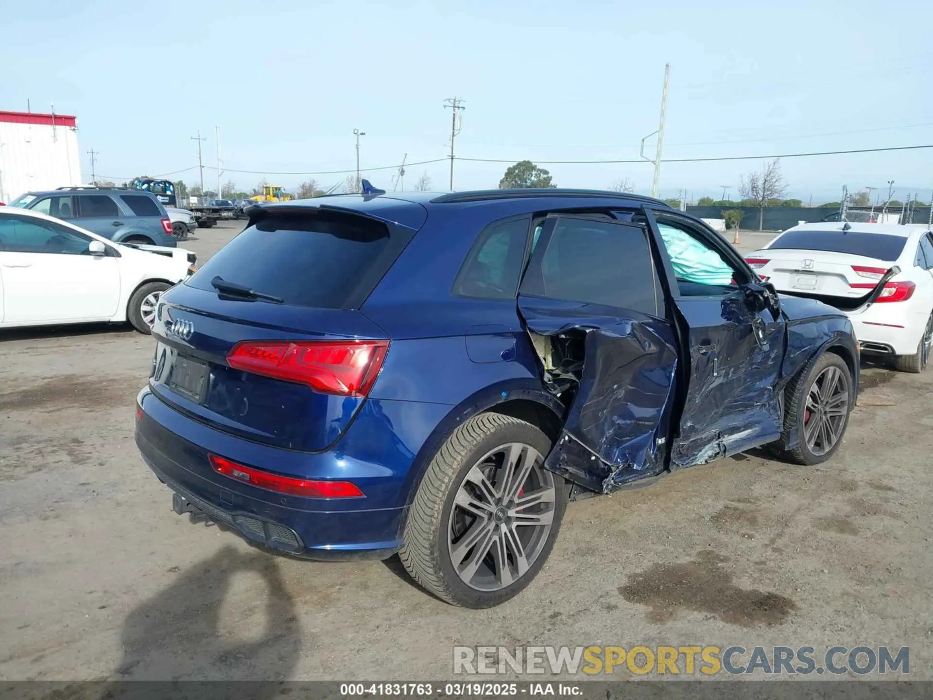 6 Photograph of a damaged car WA1B4AFY7K2118533 AUDI SQ5 2019