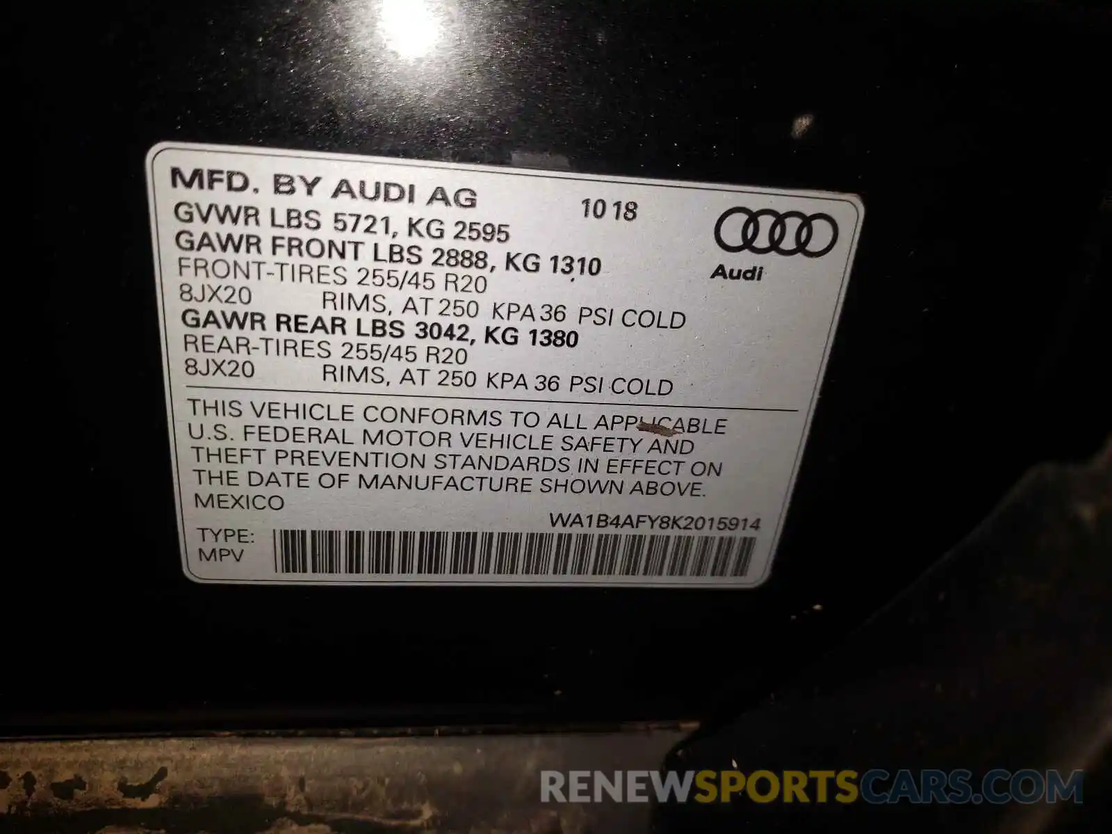 10 Photograph of a damaged car WA1B4AFY8K2015914 AUDI SQ5 2019