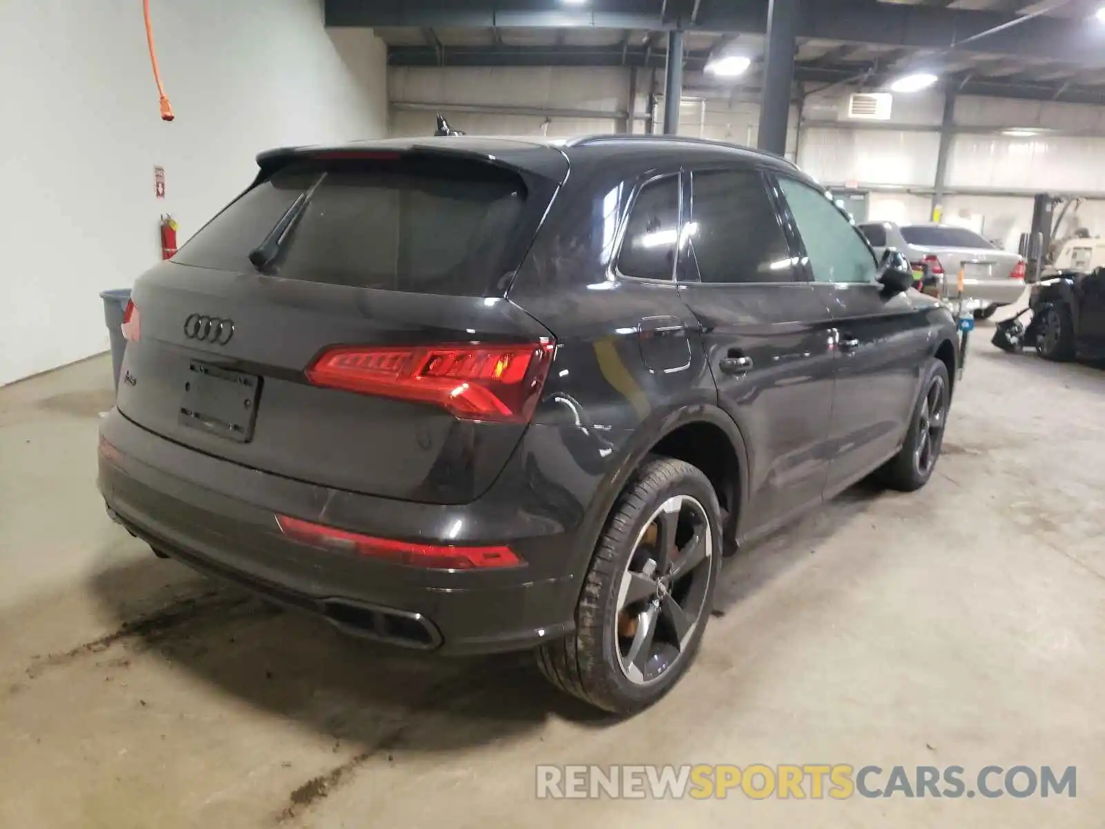 4 Photograph of a damaged car WA1B4AFY8K2015914 AUDI SQ5 2019