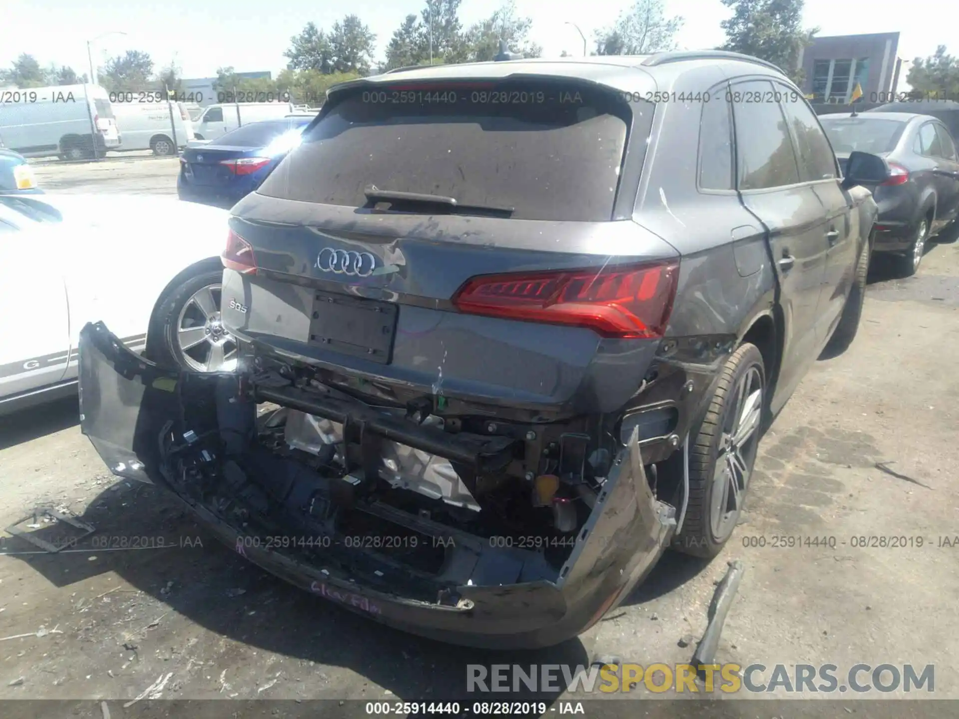 6 Photograph of a damaged car WA1B4AFY9K2065480 AUDI SQ5 2019