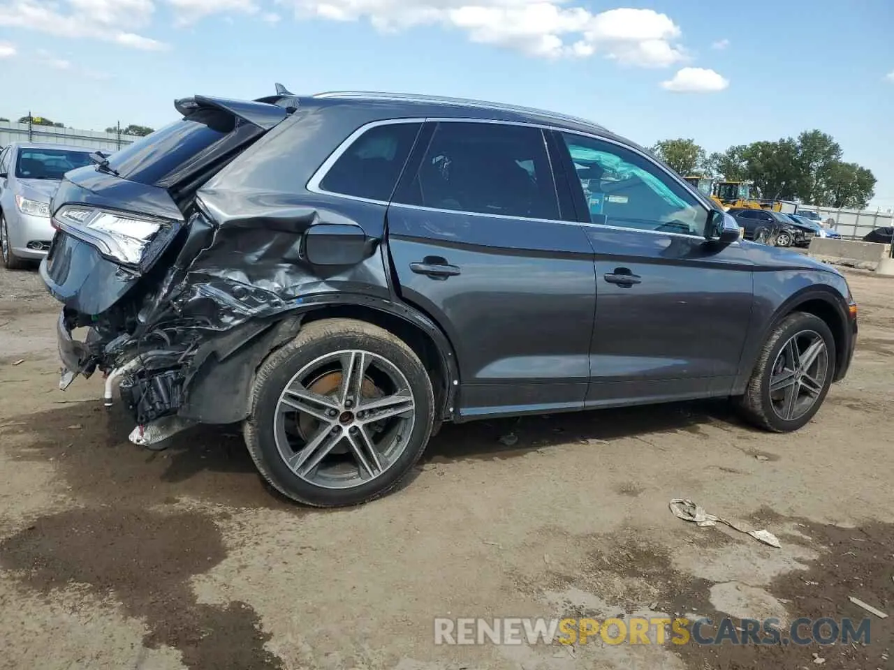 3 Photograph of a damaged car WA1B4AFYXK2027241 AUDI SQ5 2019
