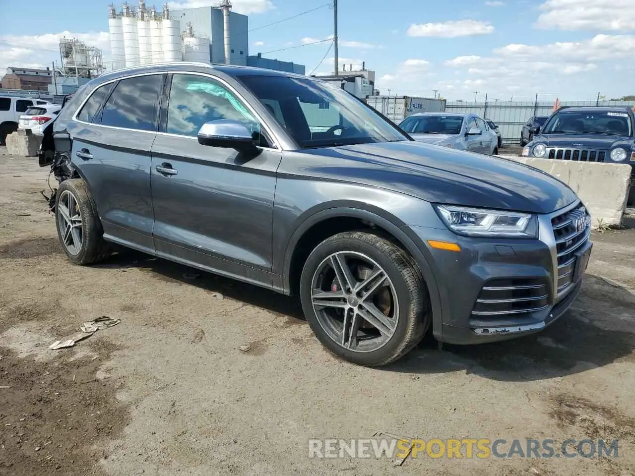 4 Photograph of a damaged car WA1B4AFYXK2027241 AUDI SQ5 2019
